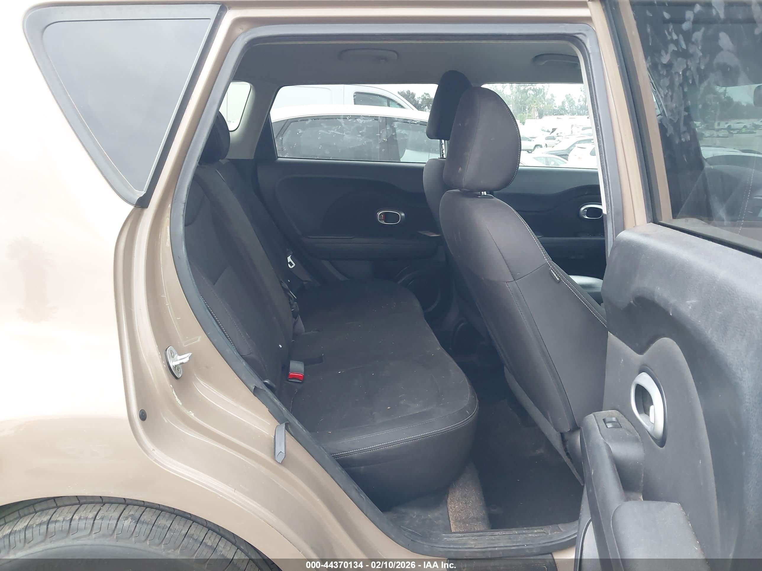KIA SOUL image 8