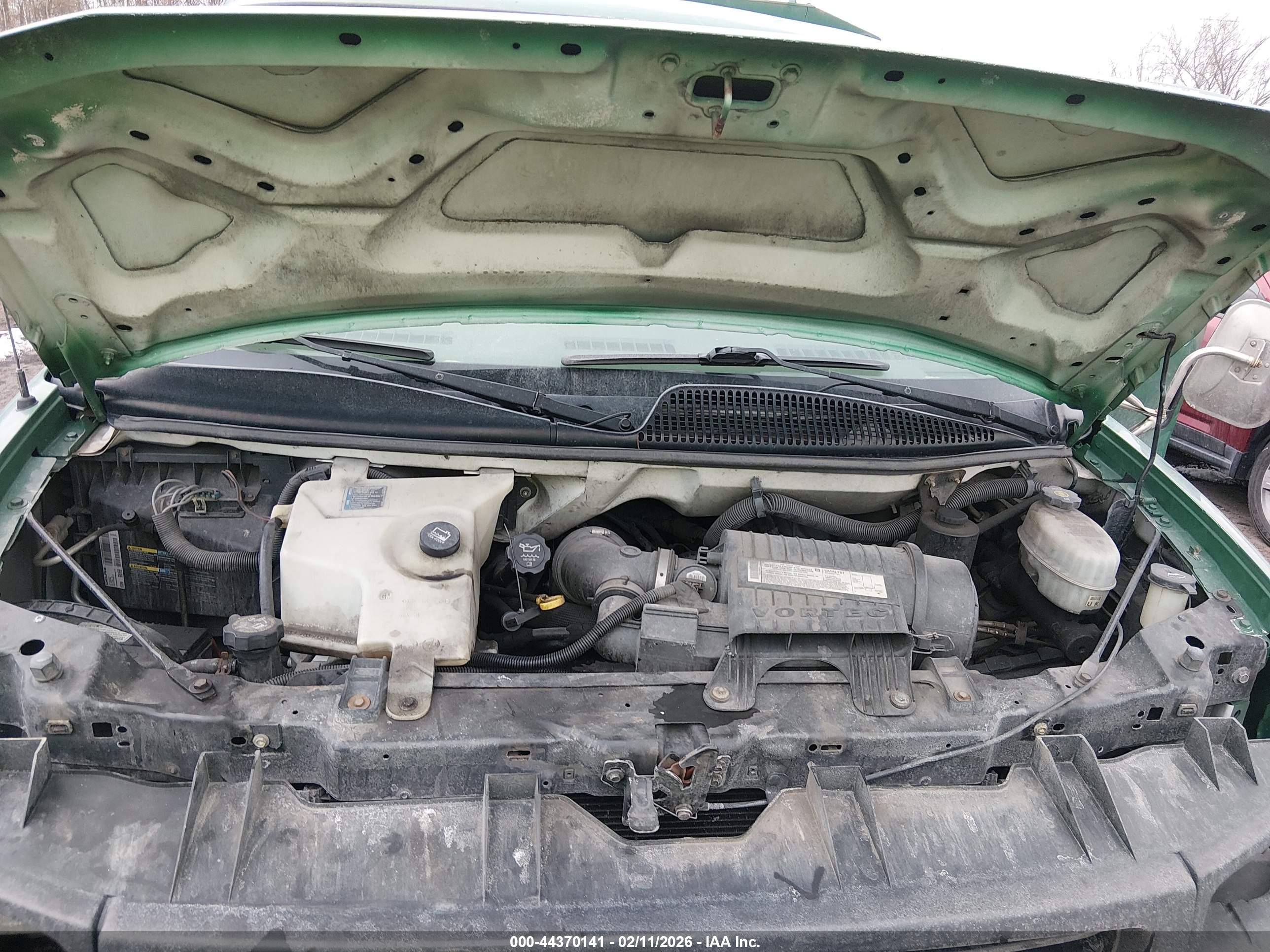 GMC SAVANA image 10