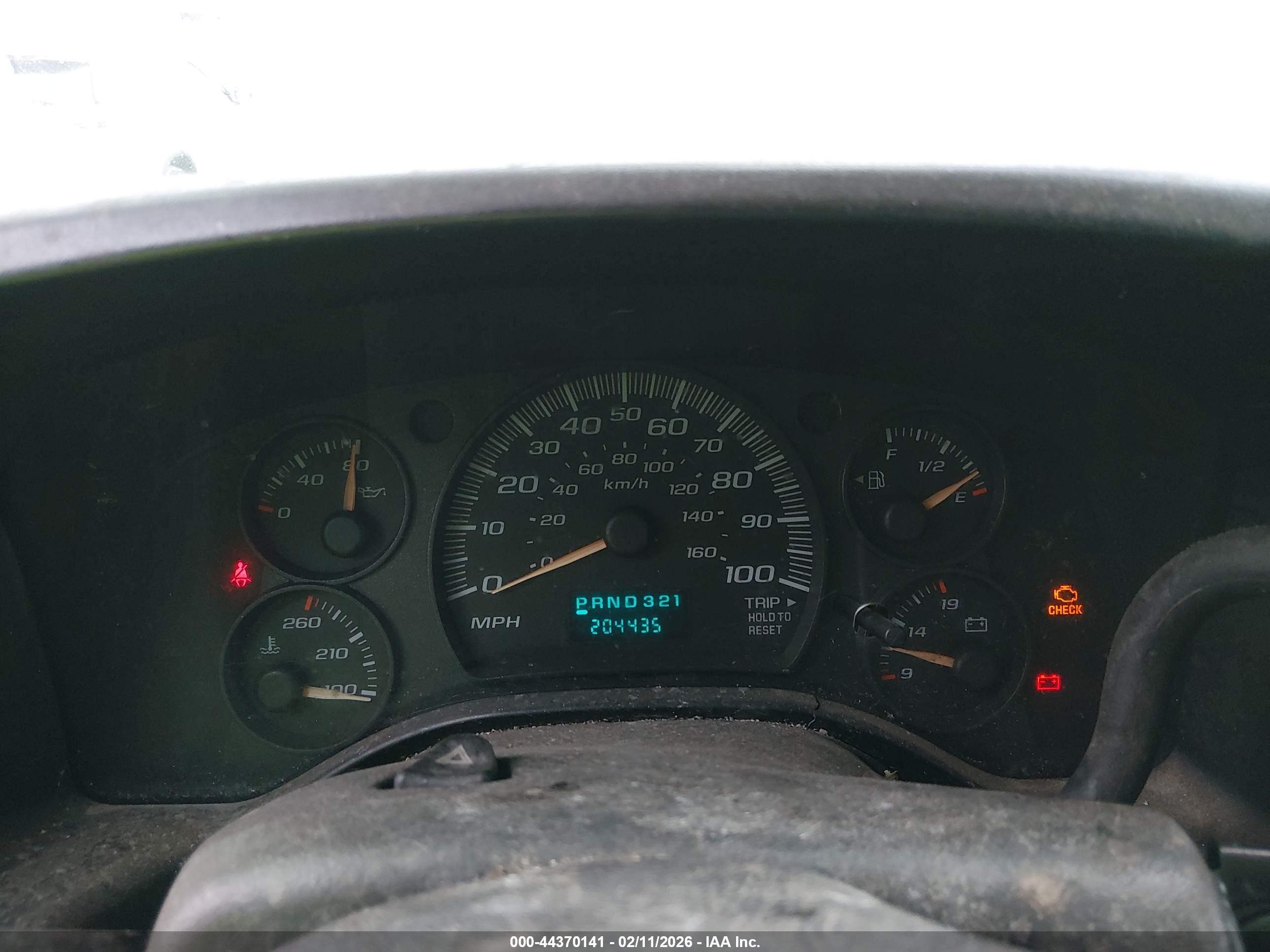 GMC SAVANA image 7