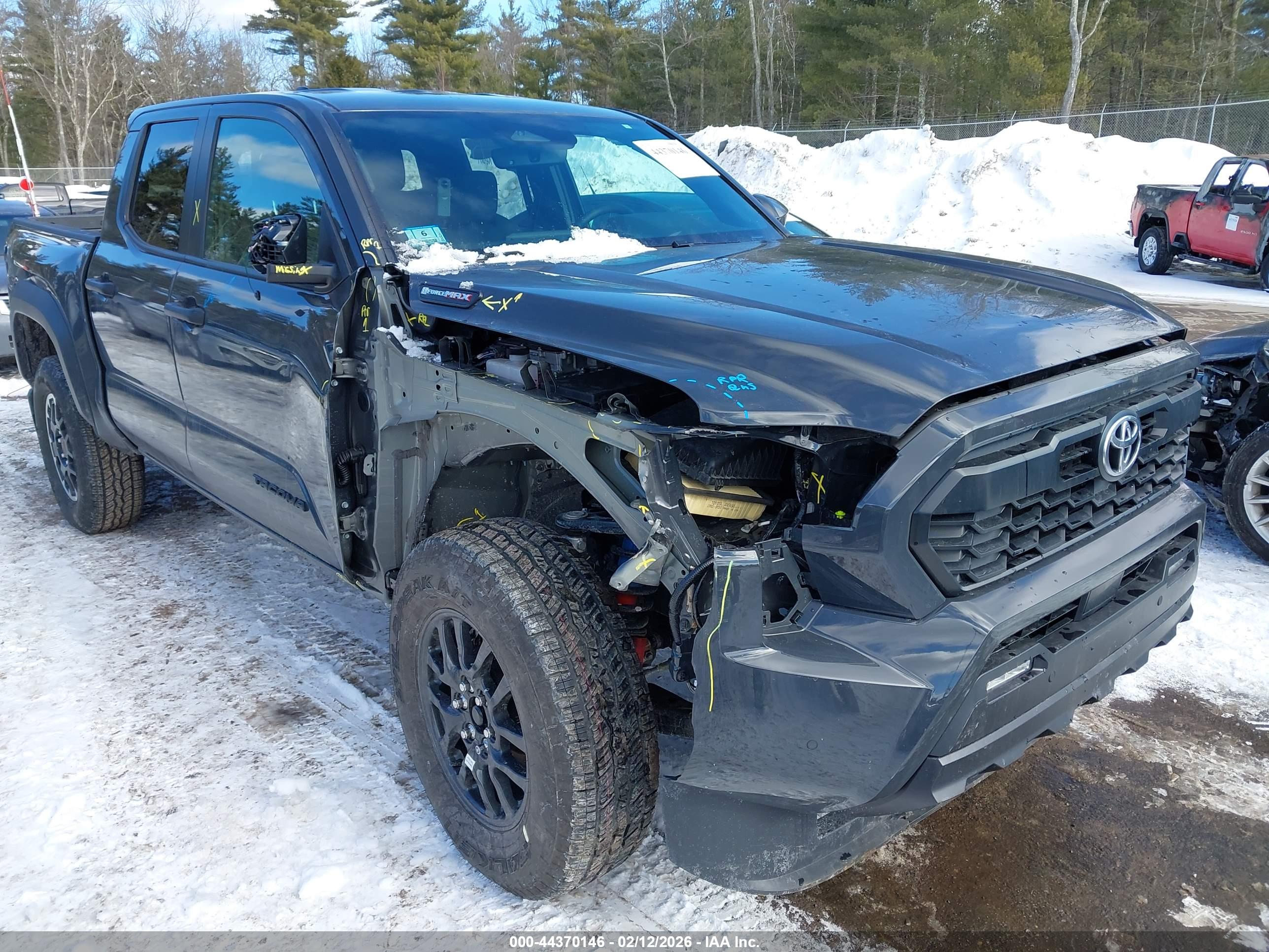 TOYOTA TACOMA image 6