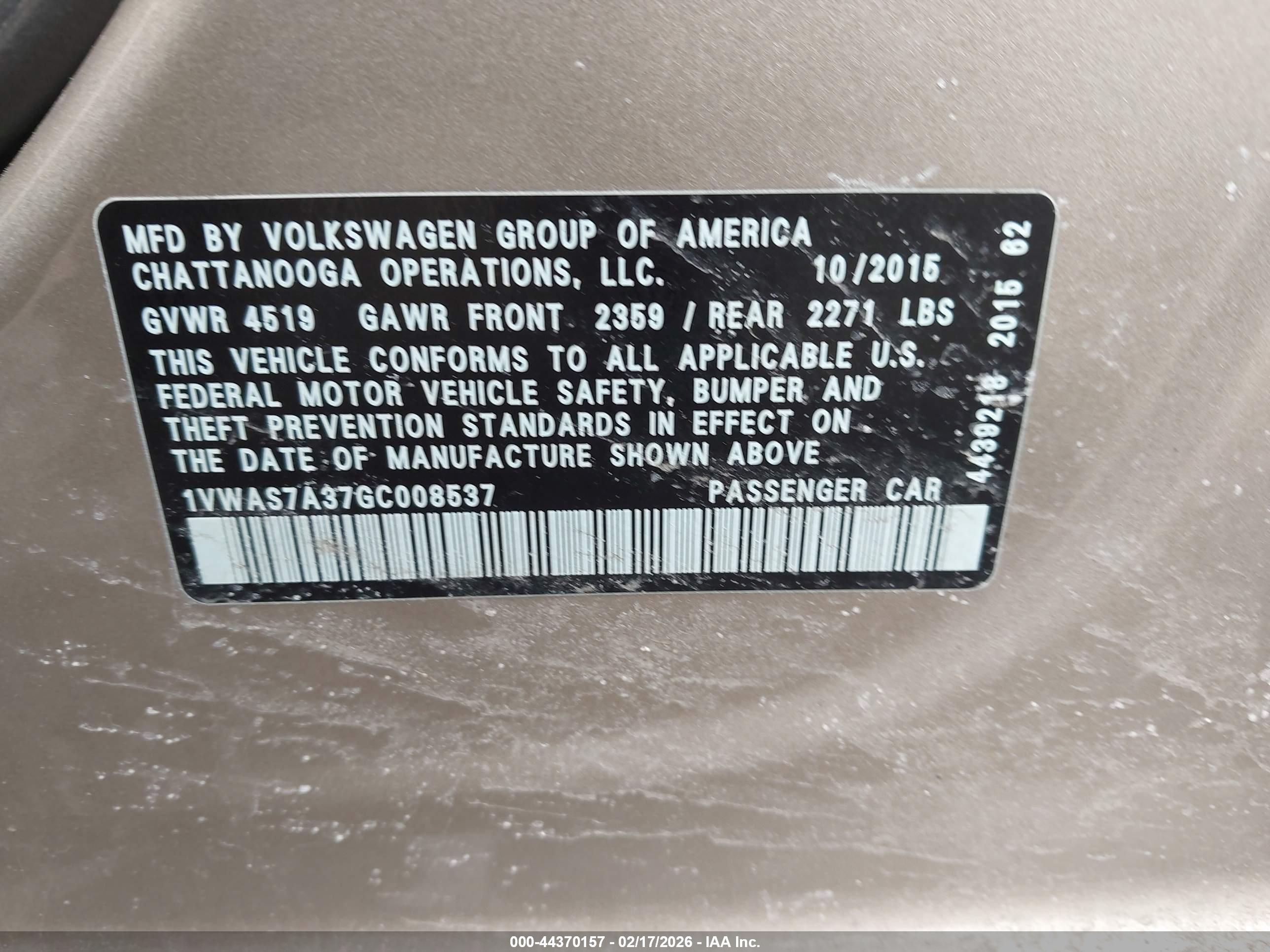 VOLKSWAGEN PASSAT image 9