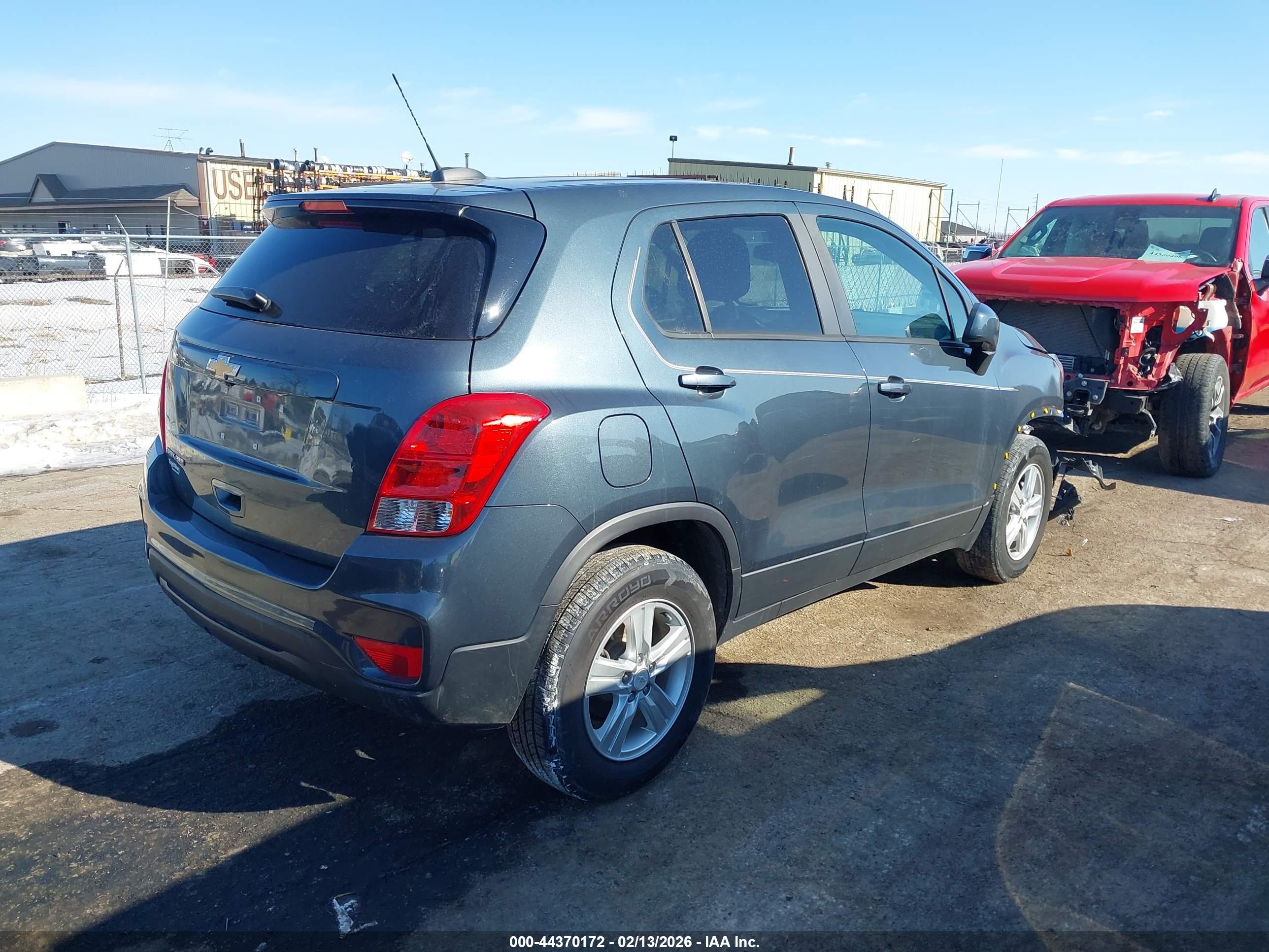 CHEVROLET TRAX image 4
