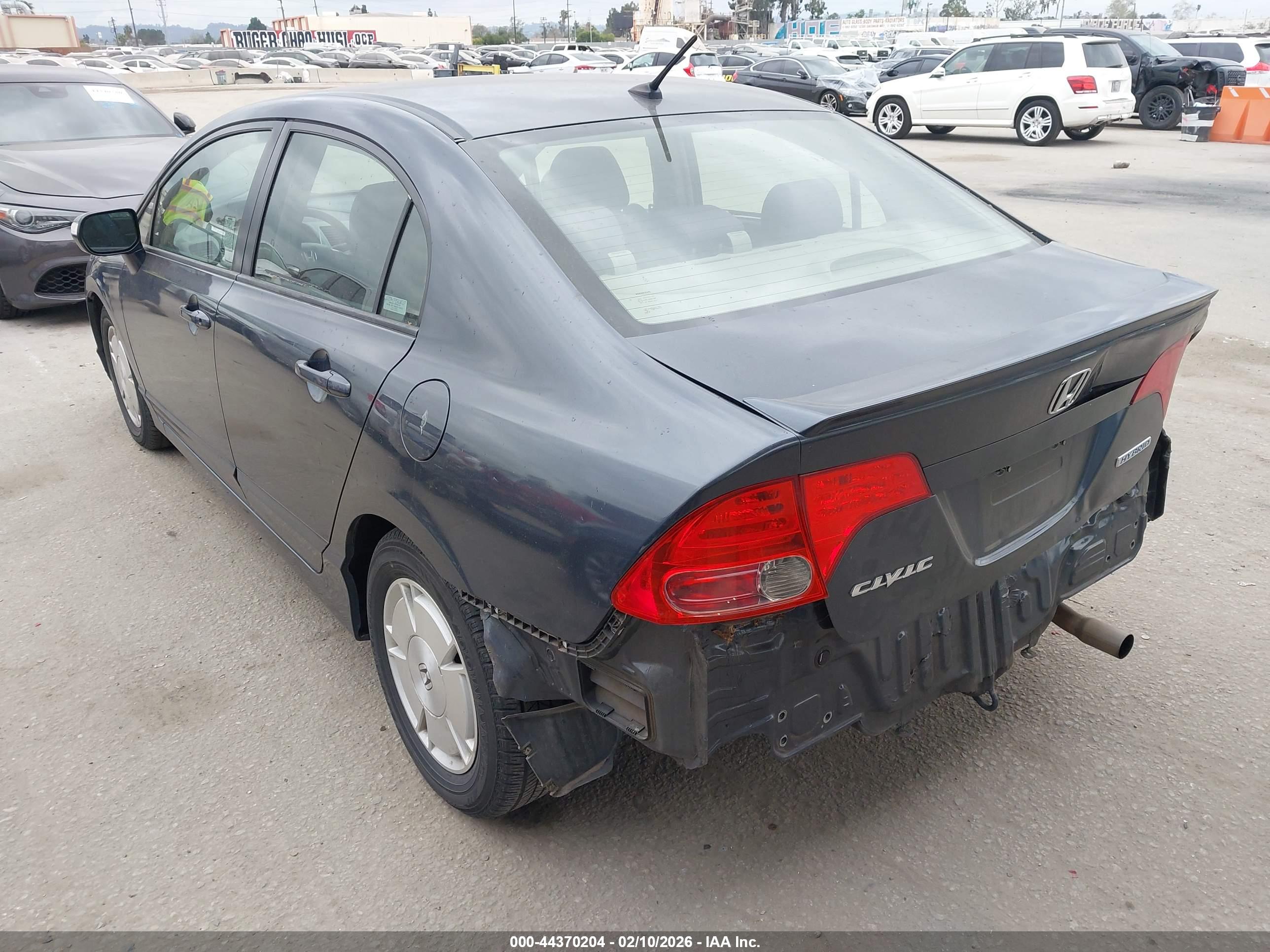 HONDA CIVIC image 3