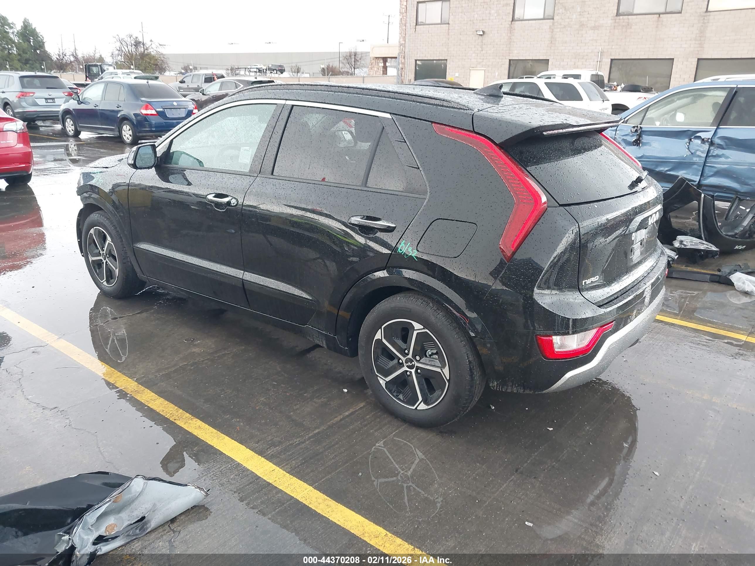 KIA NIRO image 3
