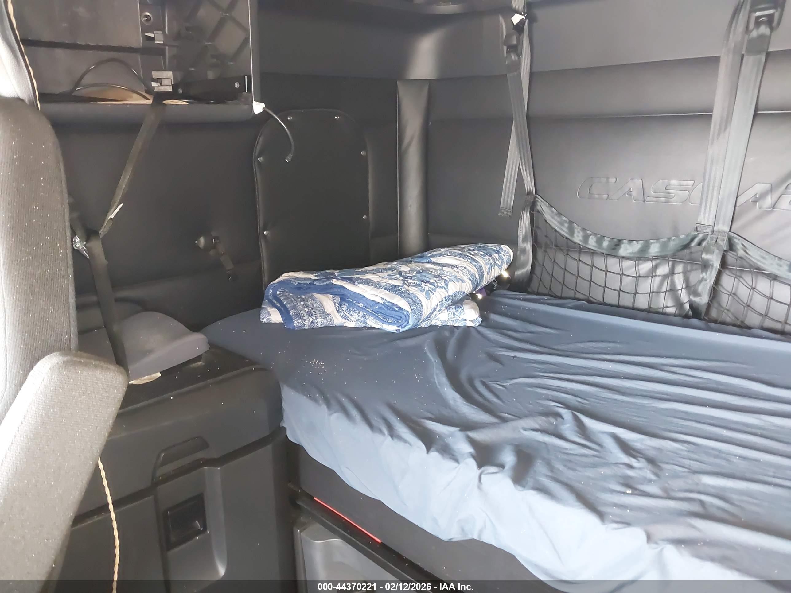 FREIGHTLINER NEW image 7