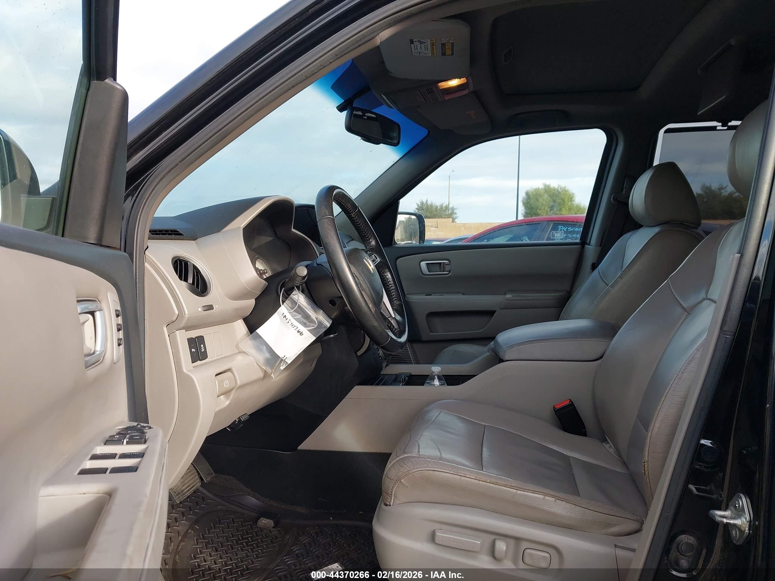 HONDA PILOT image 5