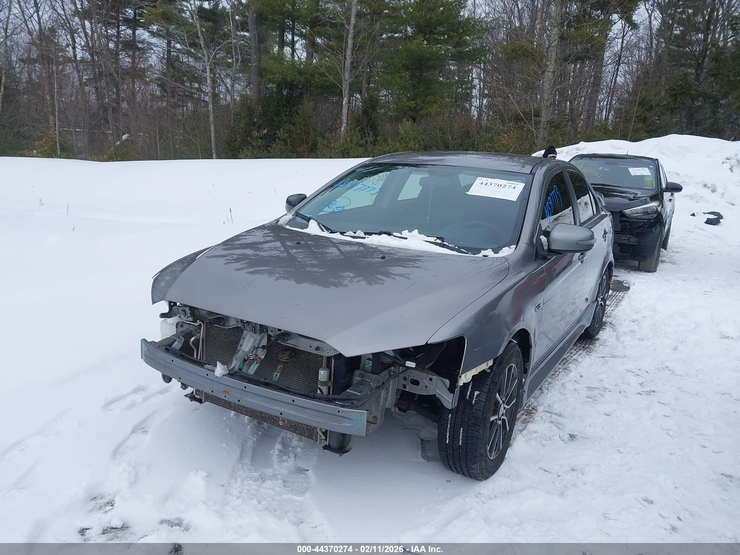 MITSUBISHI LANCER image 2