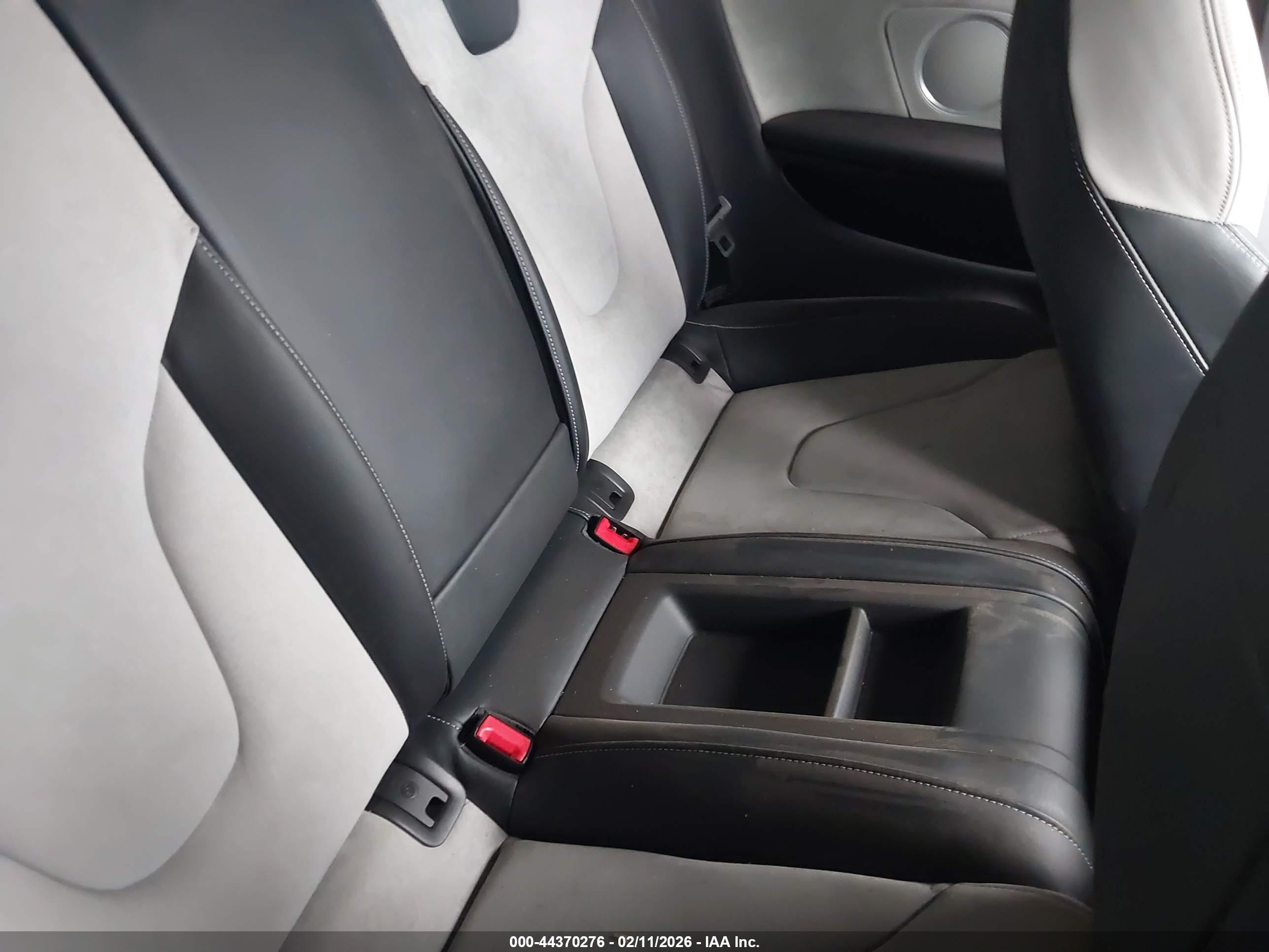 AUDI S5 image 8