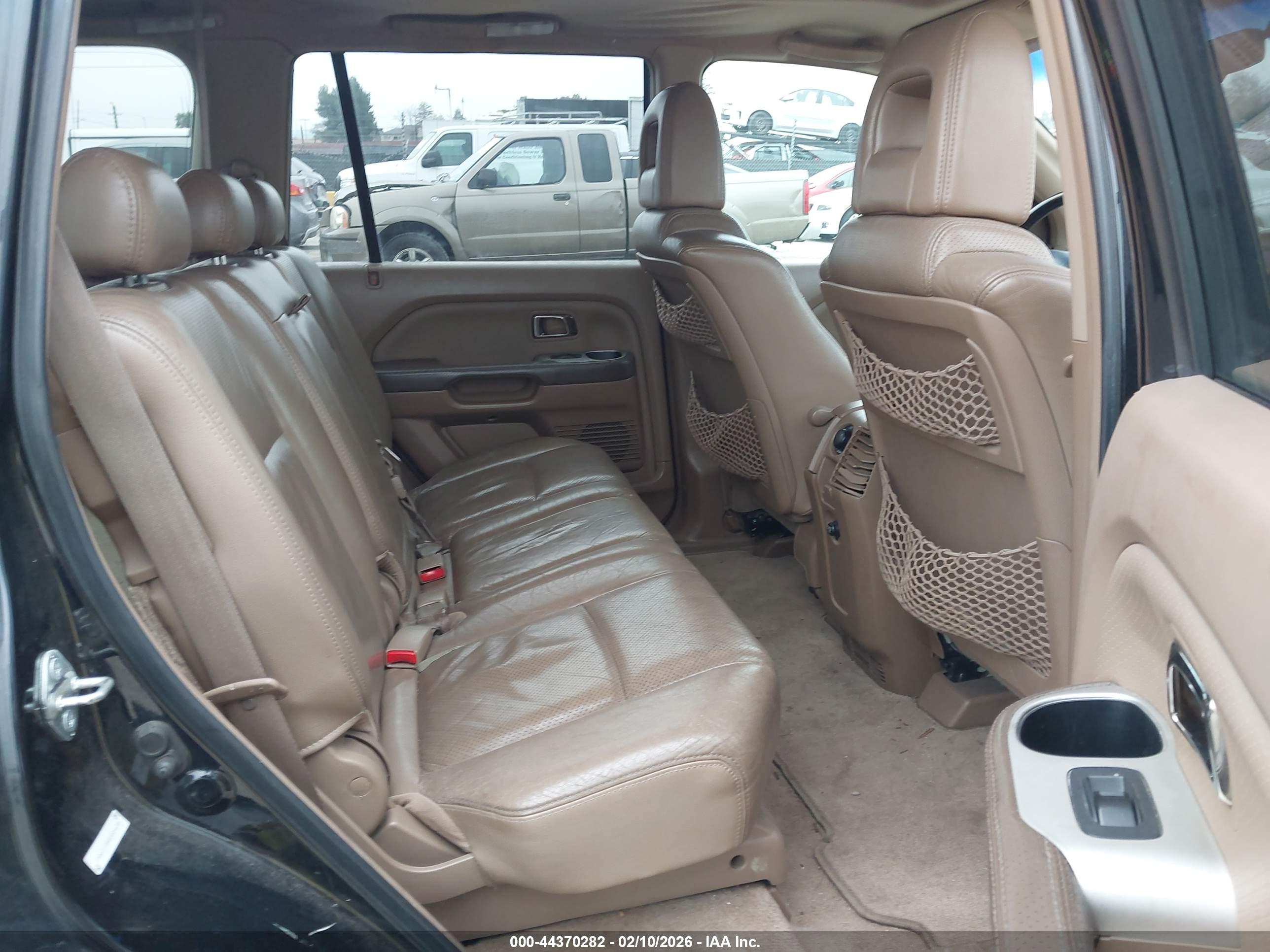 HONDA PILOT image 8