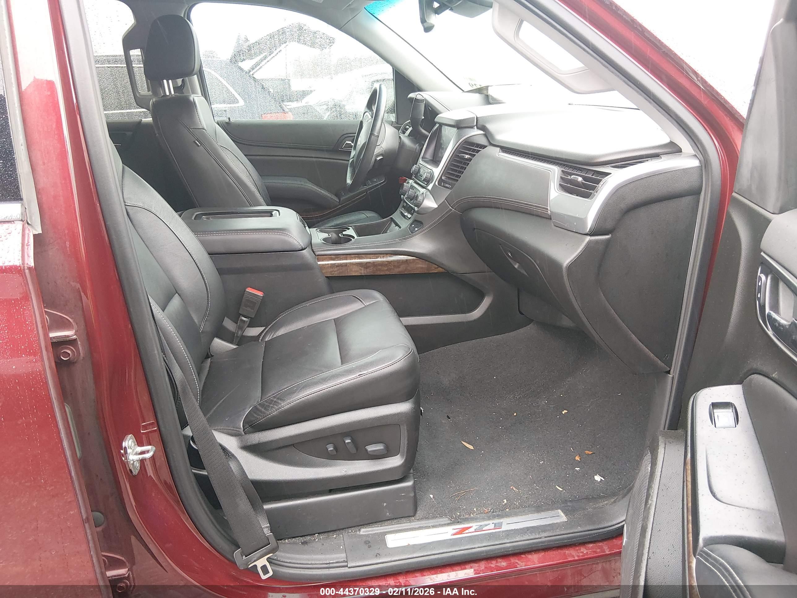 CHEVROLET TAHOE image 5