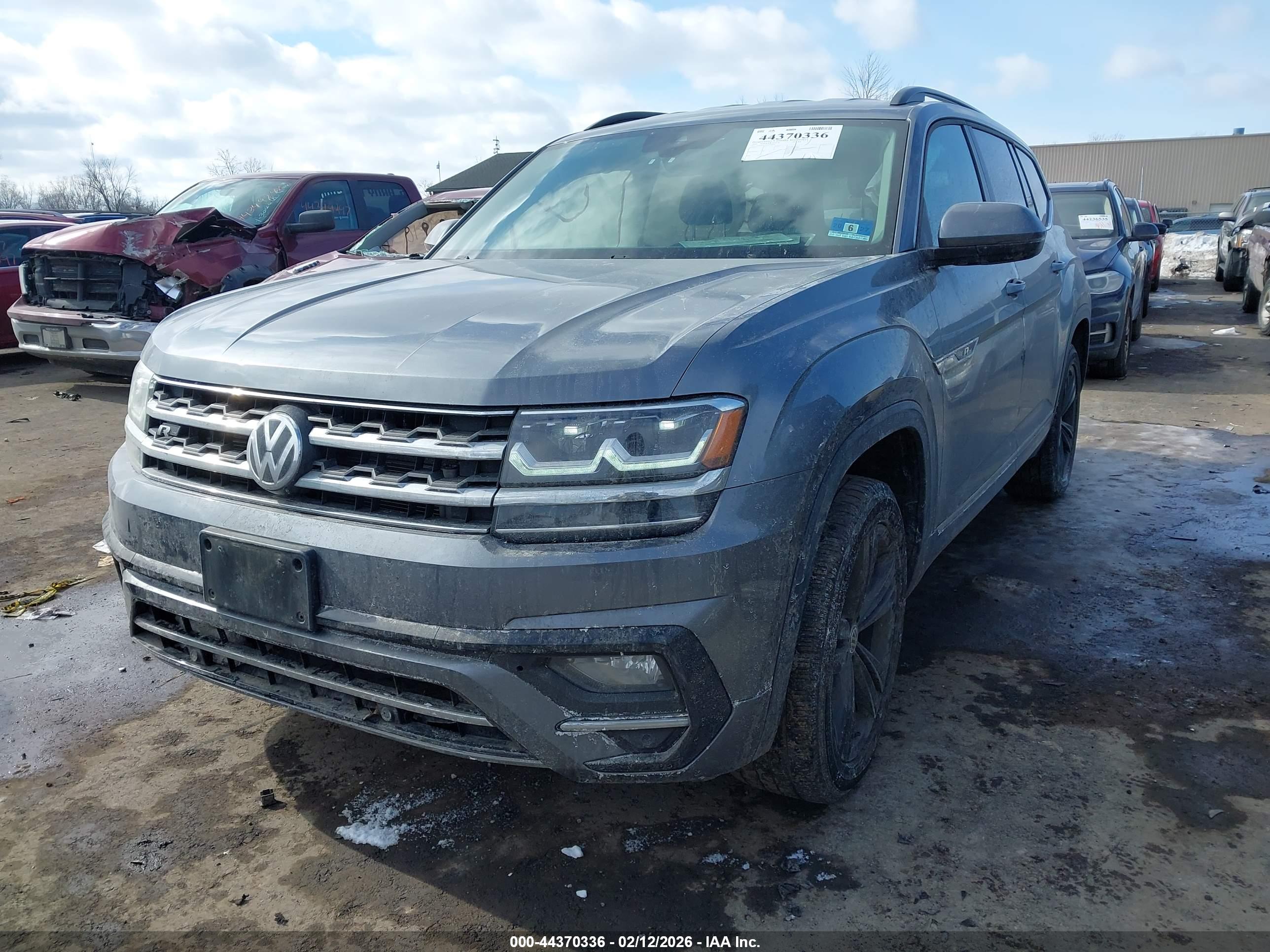 VOLKSWAGEN ATLAS image 2
