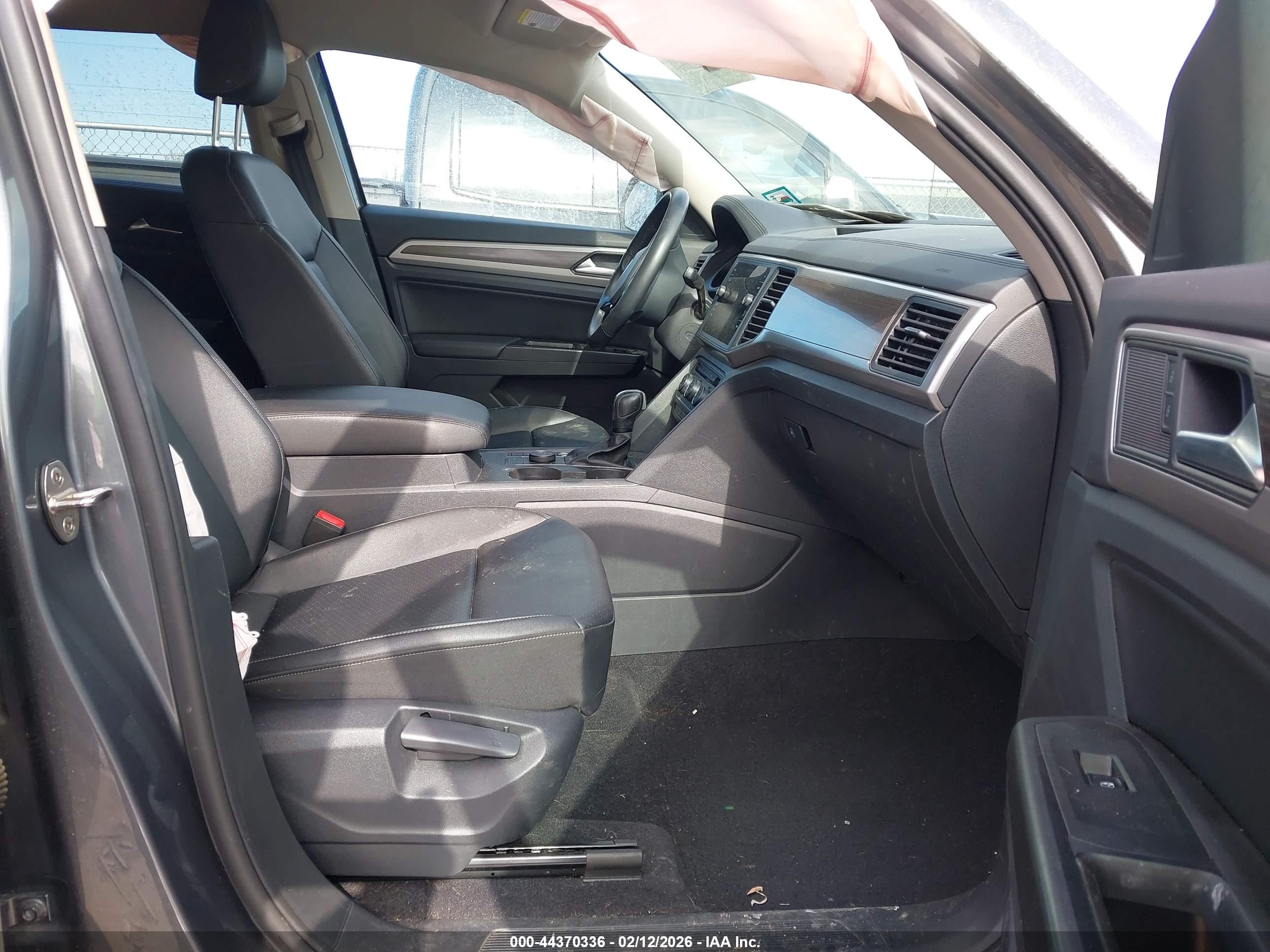 VOLKSWAGEN ATLAS image 5