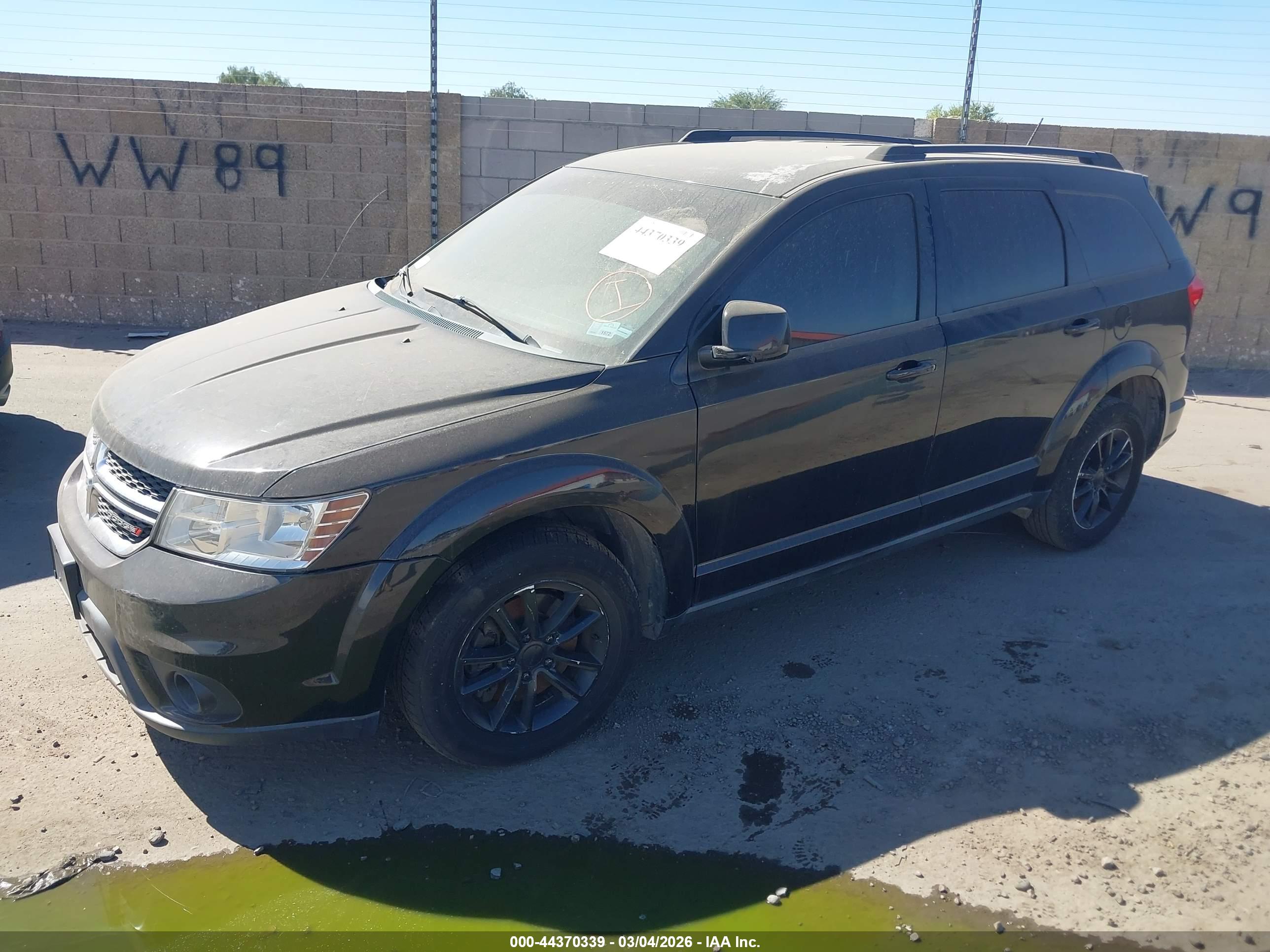 DODGE JOURNEY image 2