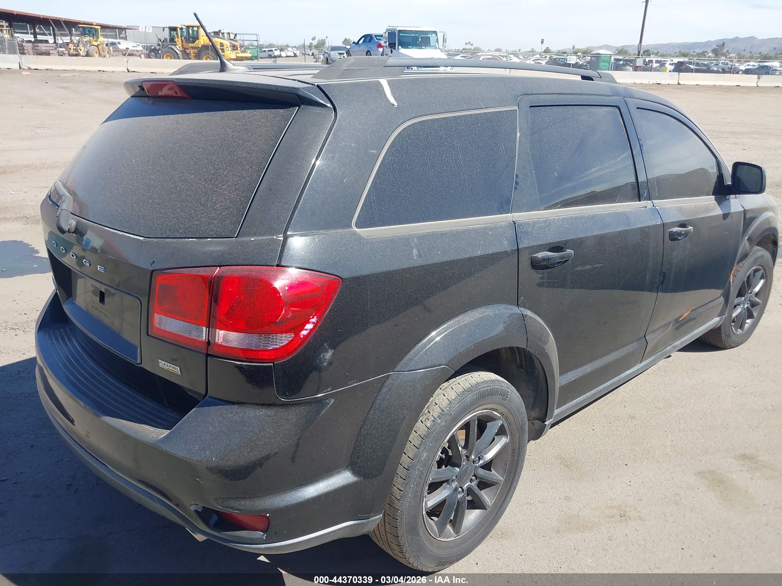 DODGE JOURNEY image 4