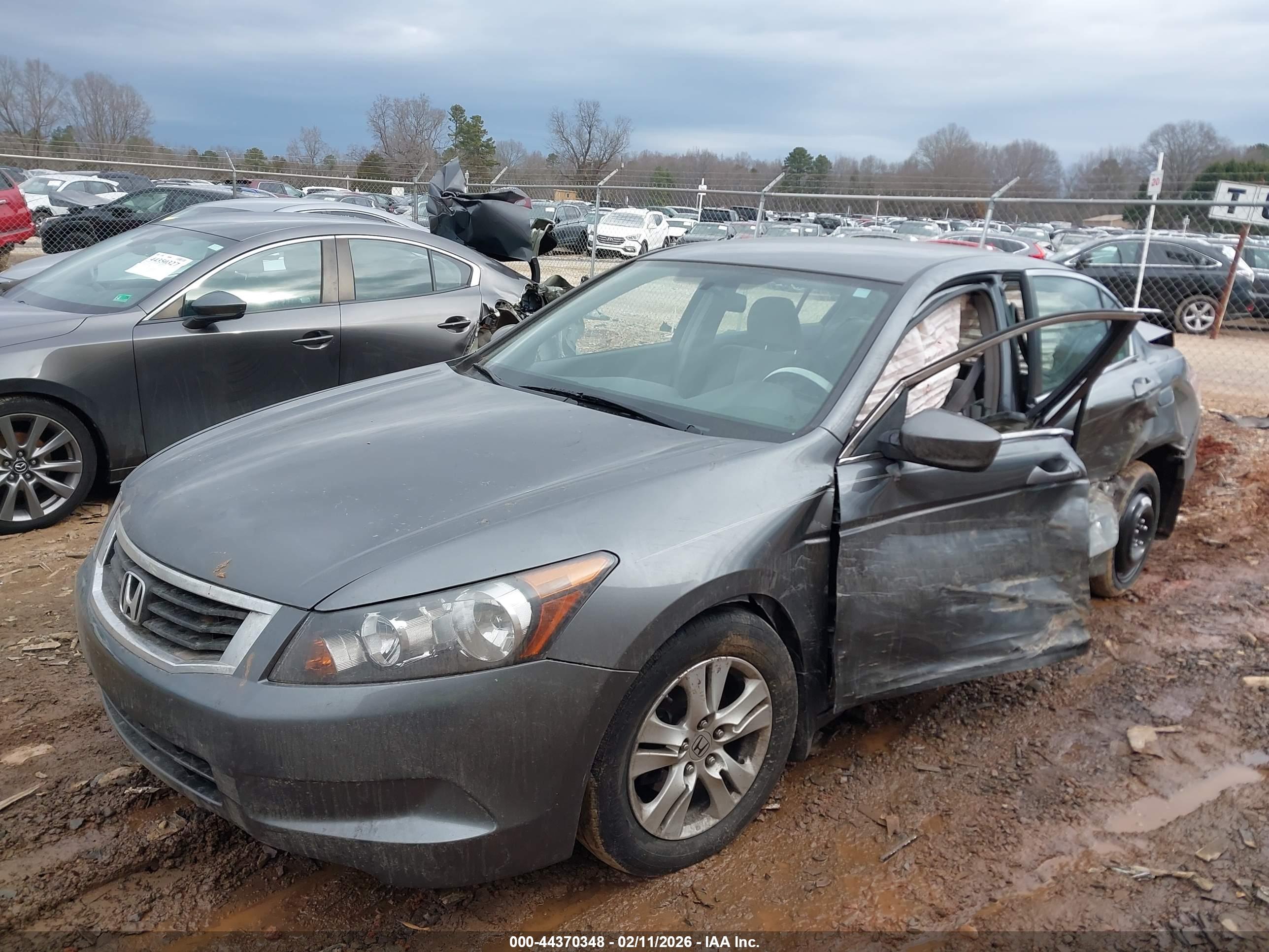 HONDA ACCORD image 2