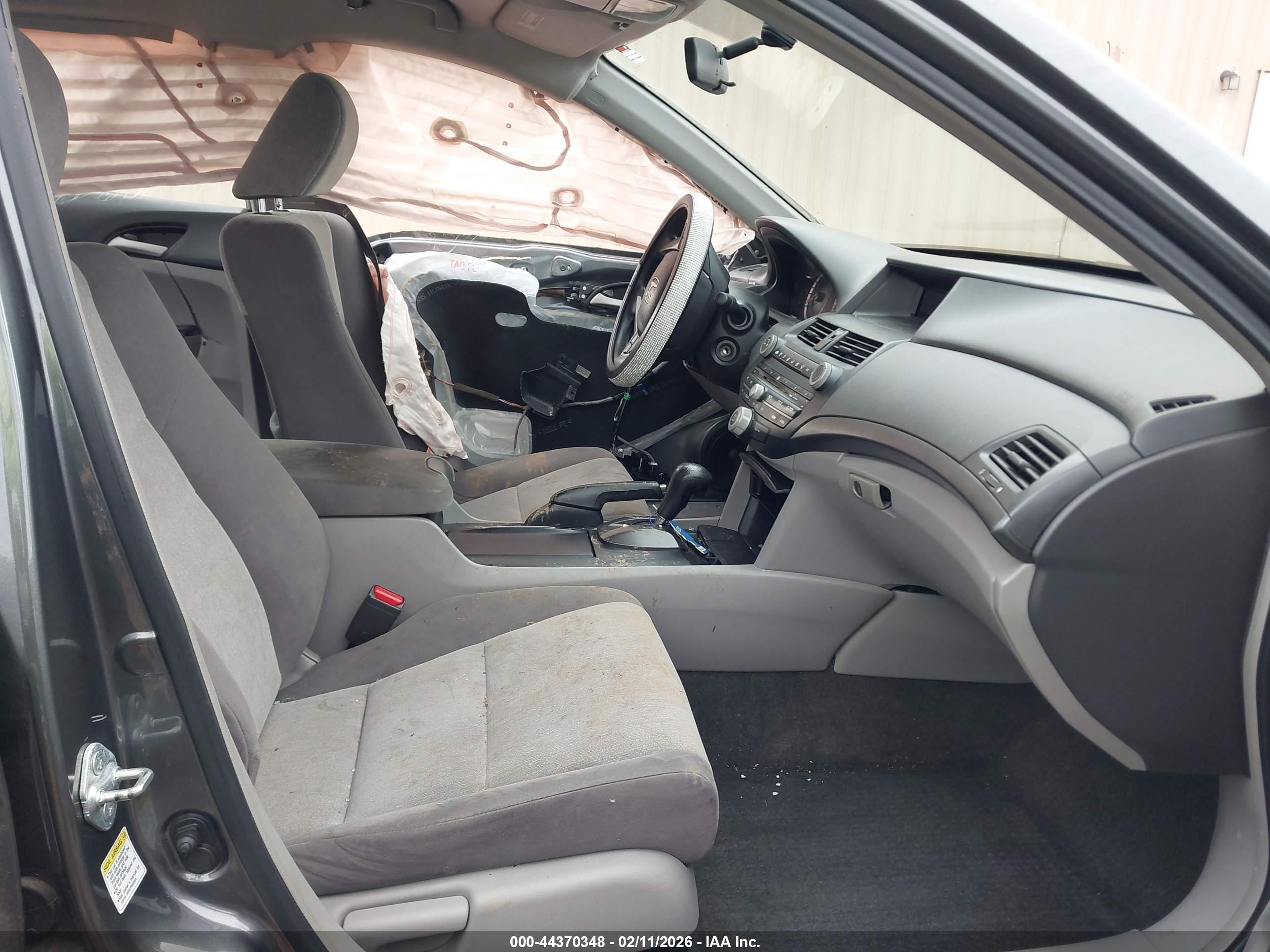 HONDA ACCORD image 5