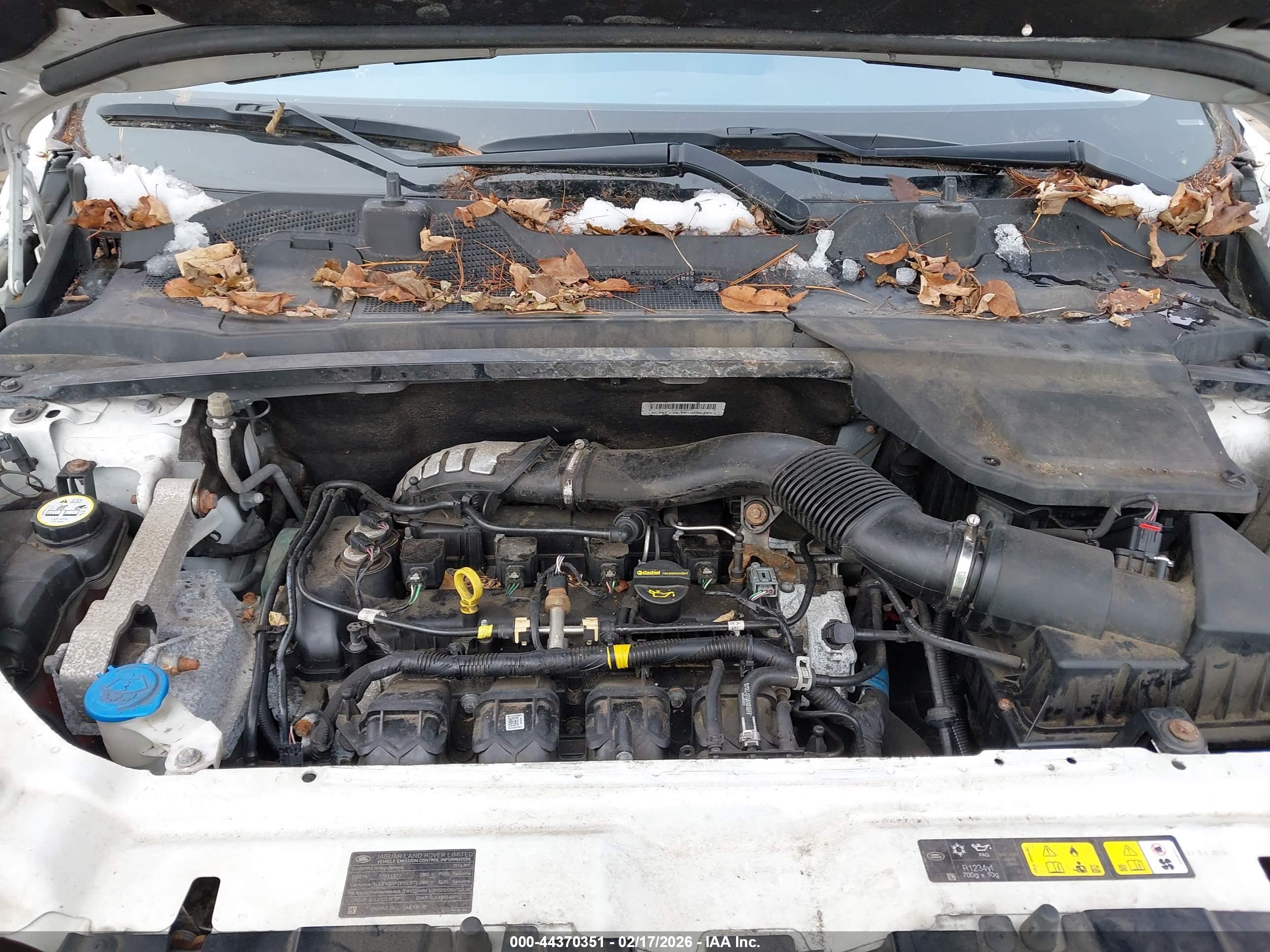 LAND ROVER image 10