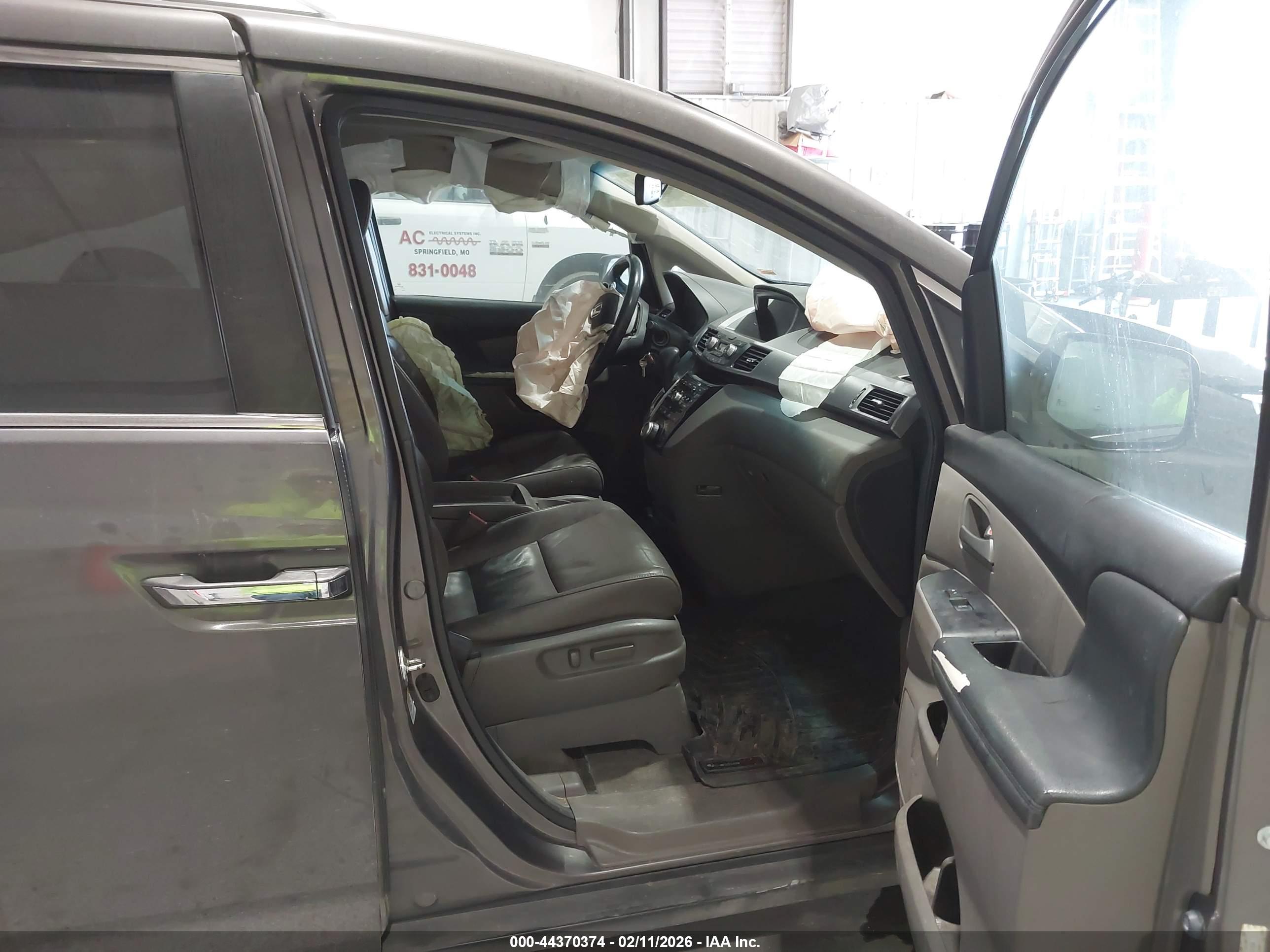 HONDA ODYSSEY image 5
