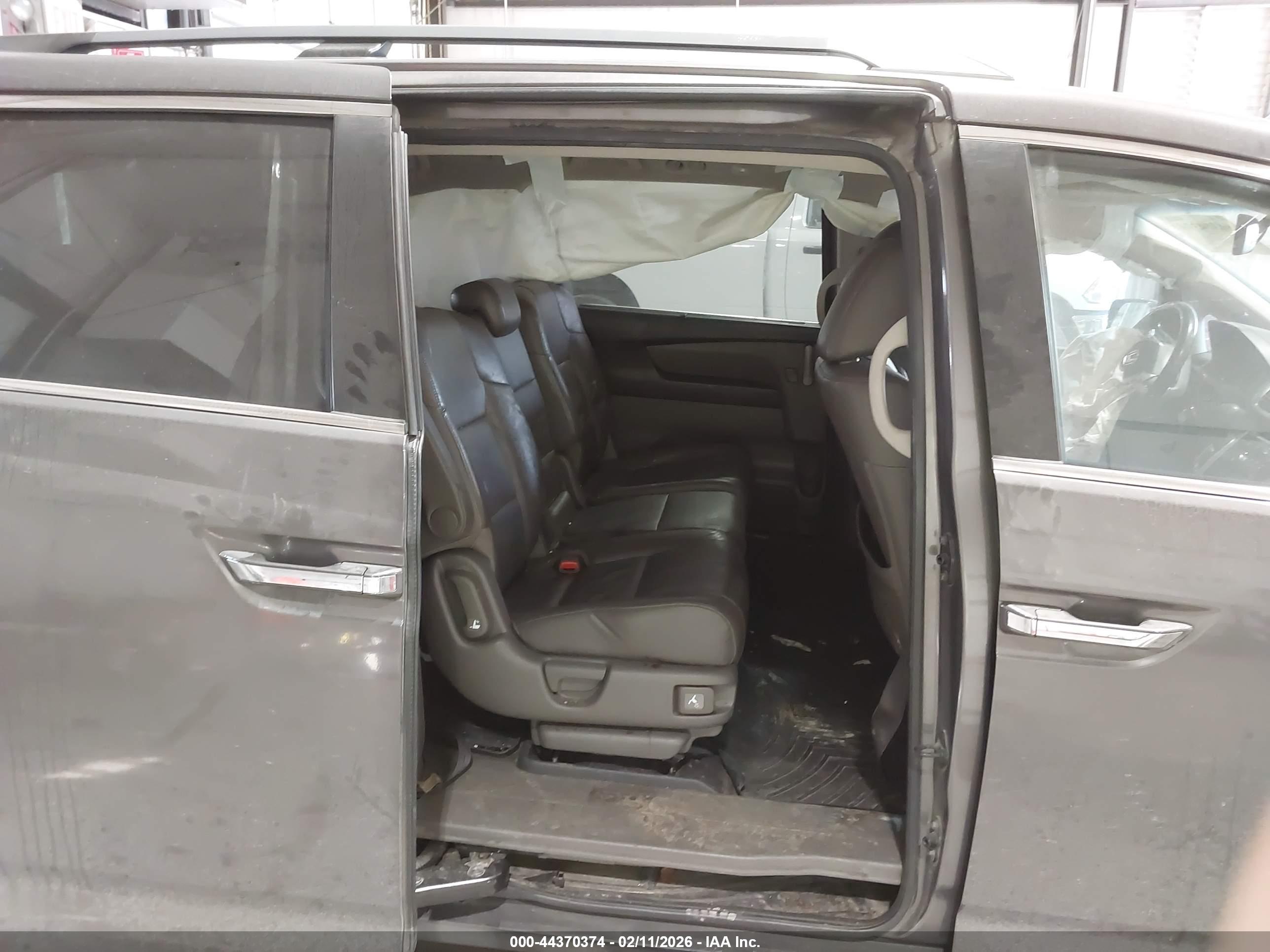 HONDA ODYSSEY image 8
