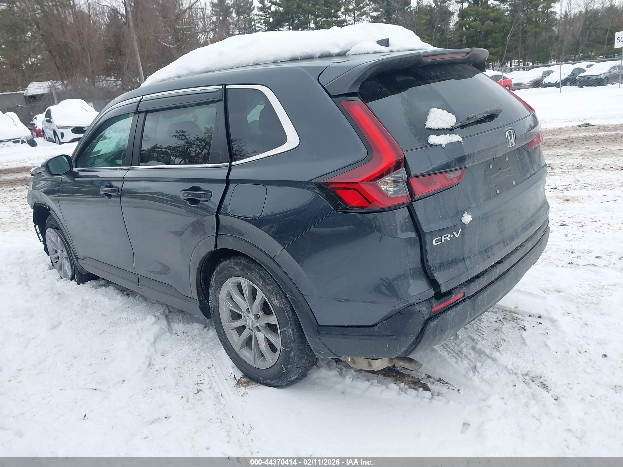 HONDA CR-V image 3