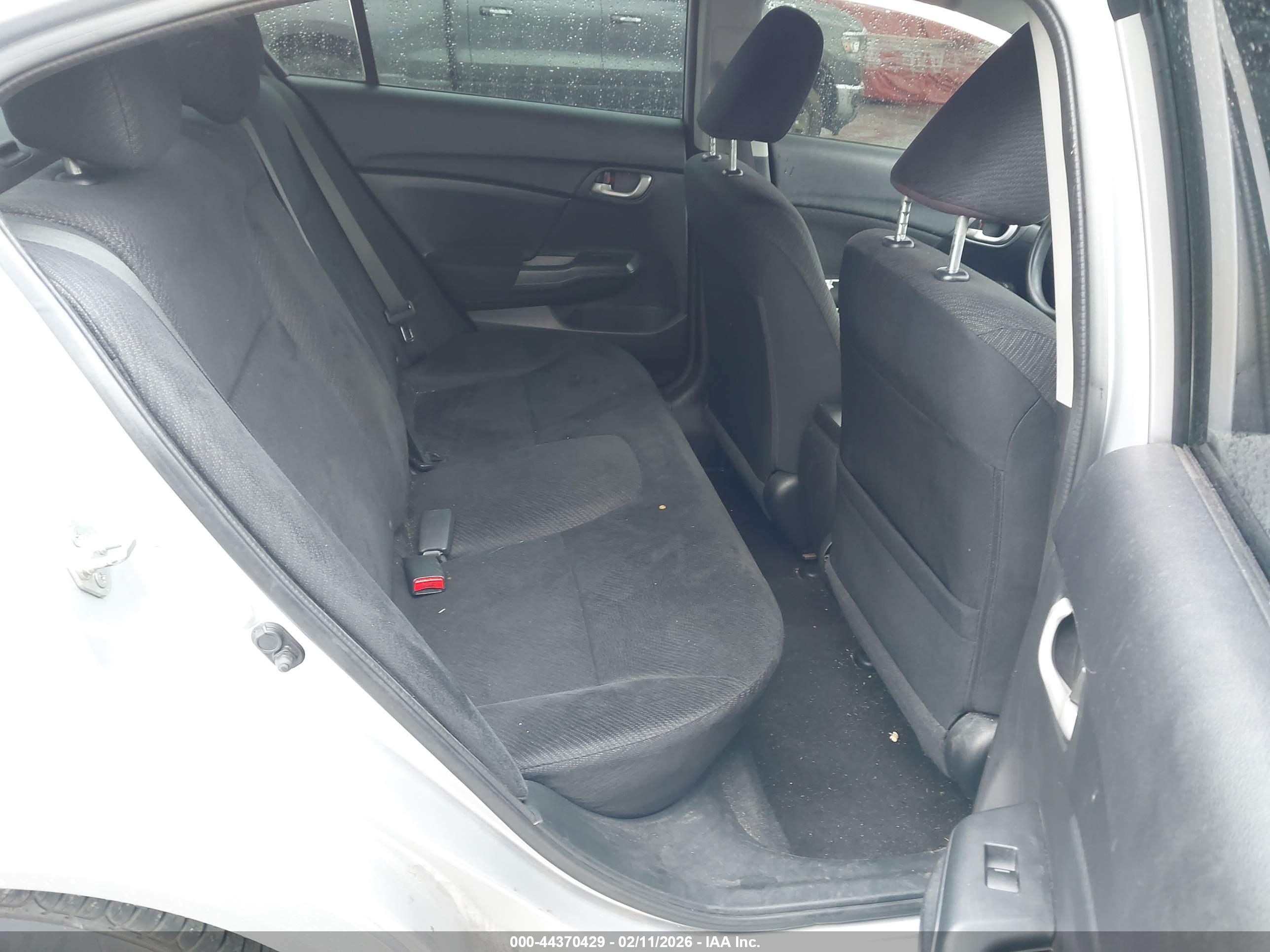 HONDA CIVIC image 8
