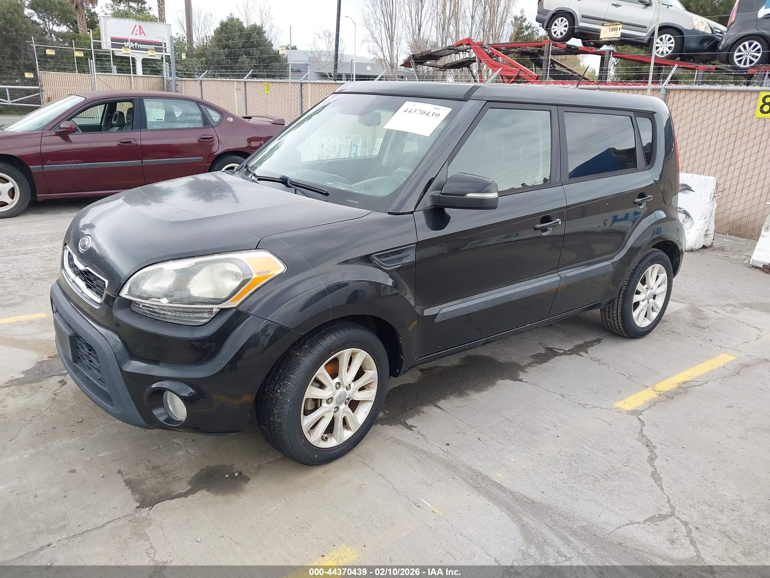 KIA SOUL image 2