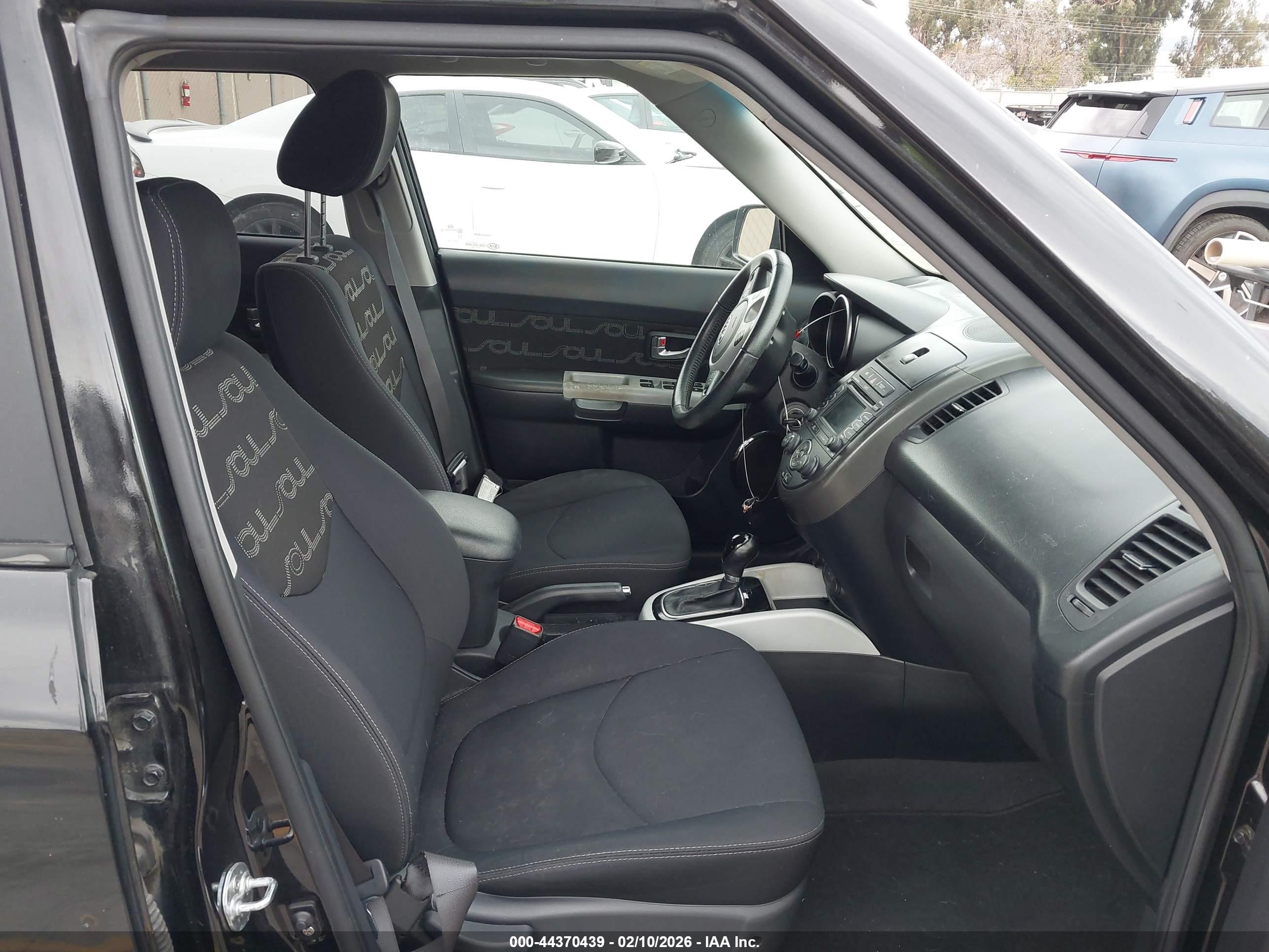 KIA SOUL image 5