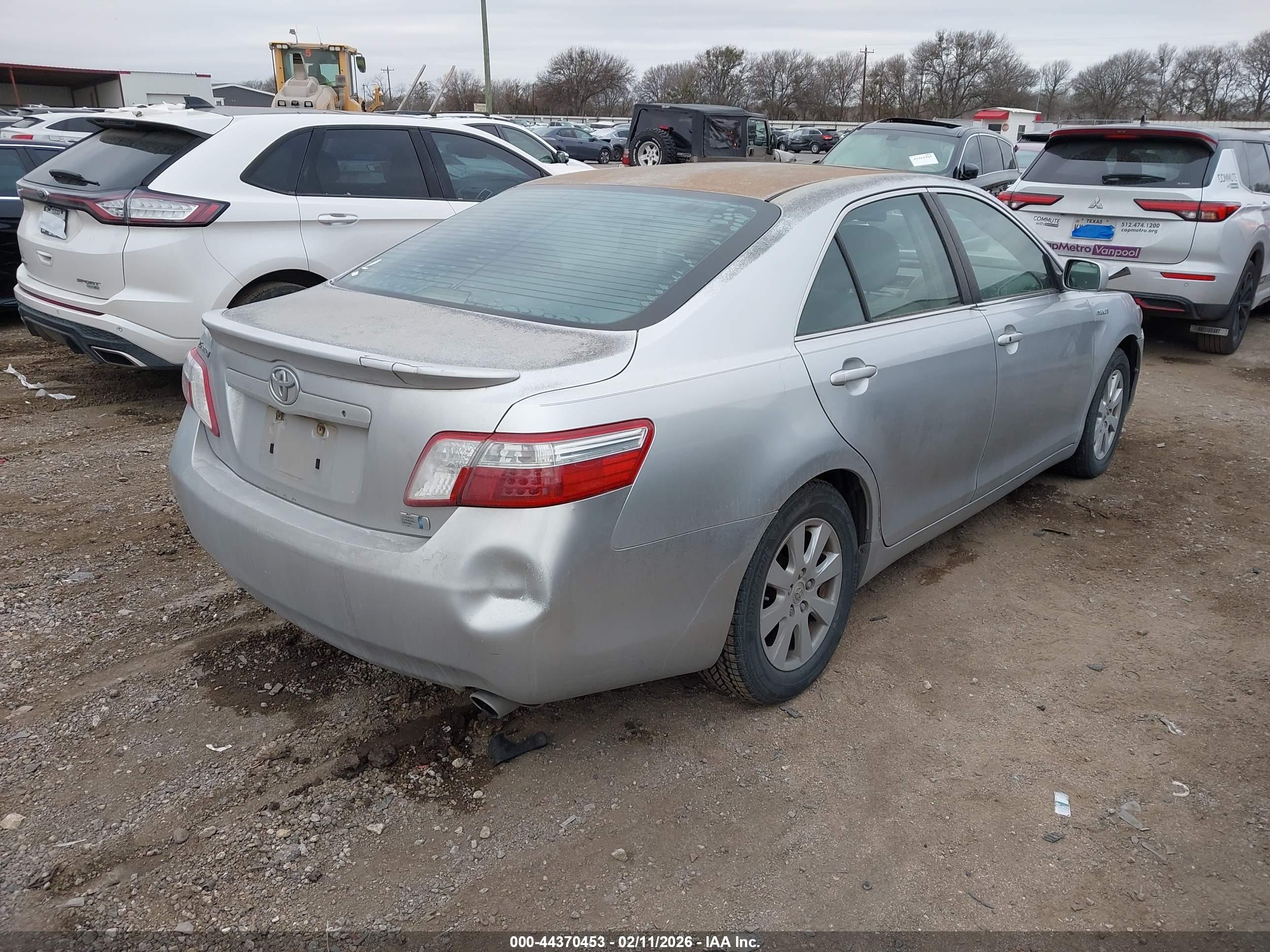 TOYOTA CAMRY image 4