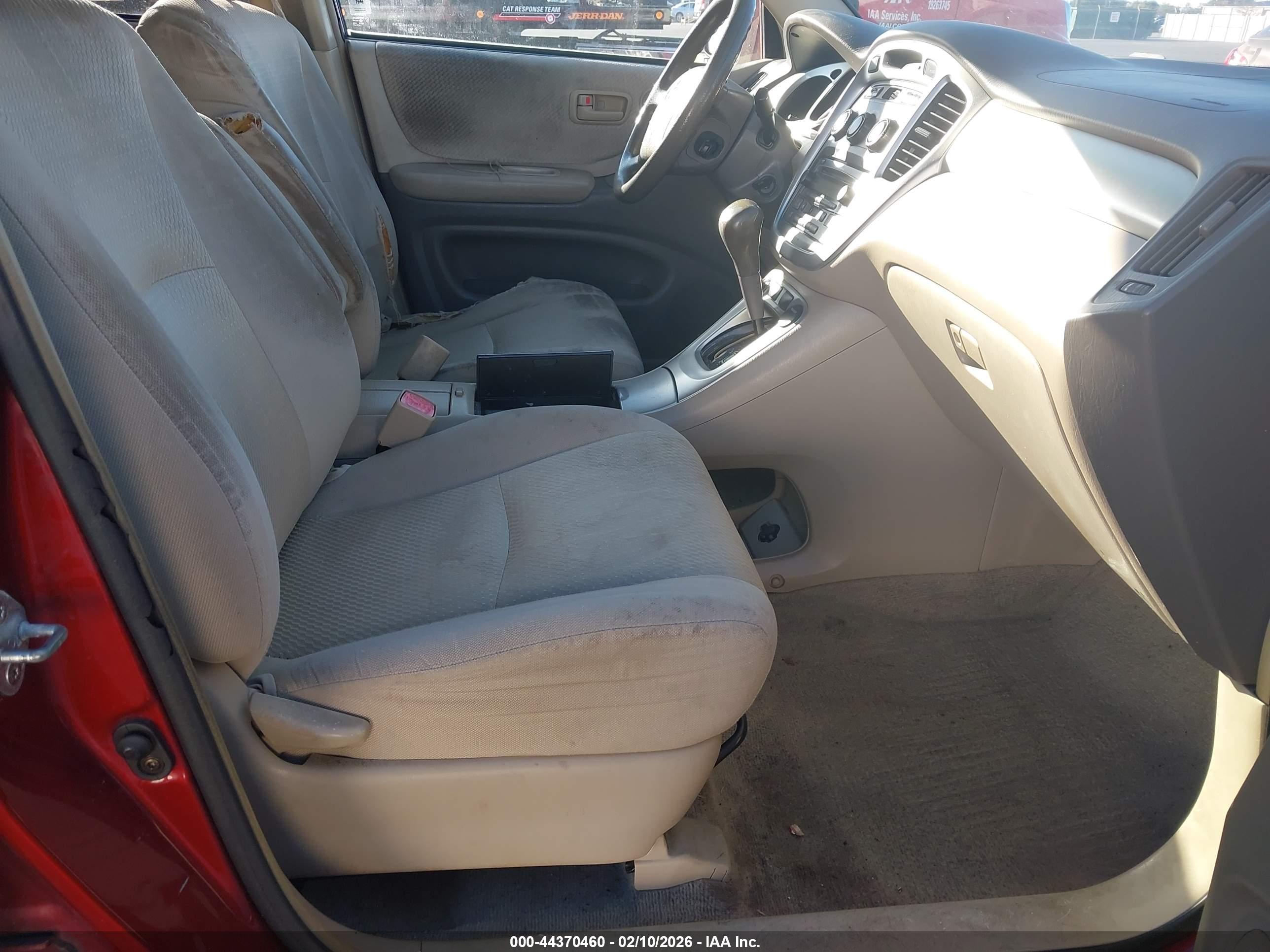 TOYOTA HIGHLANDER image 5