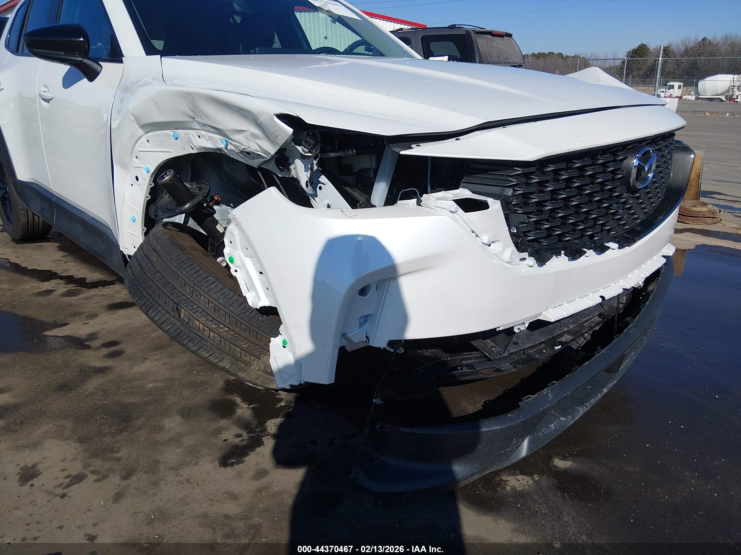 MAZDA CX-50 image 6