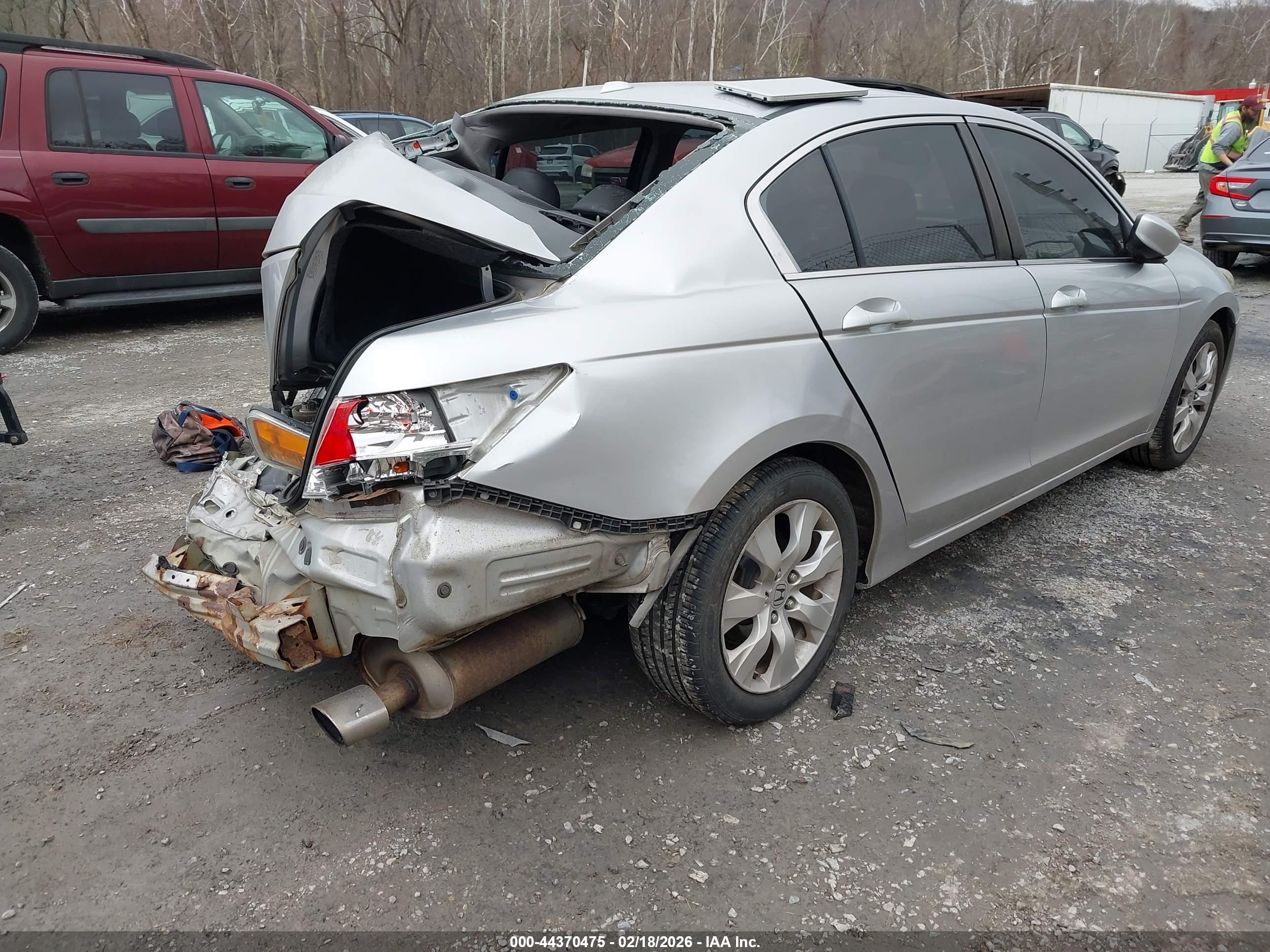 HONDA ACCORD image 4
