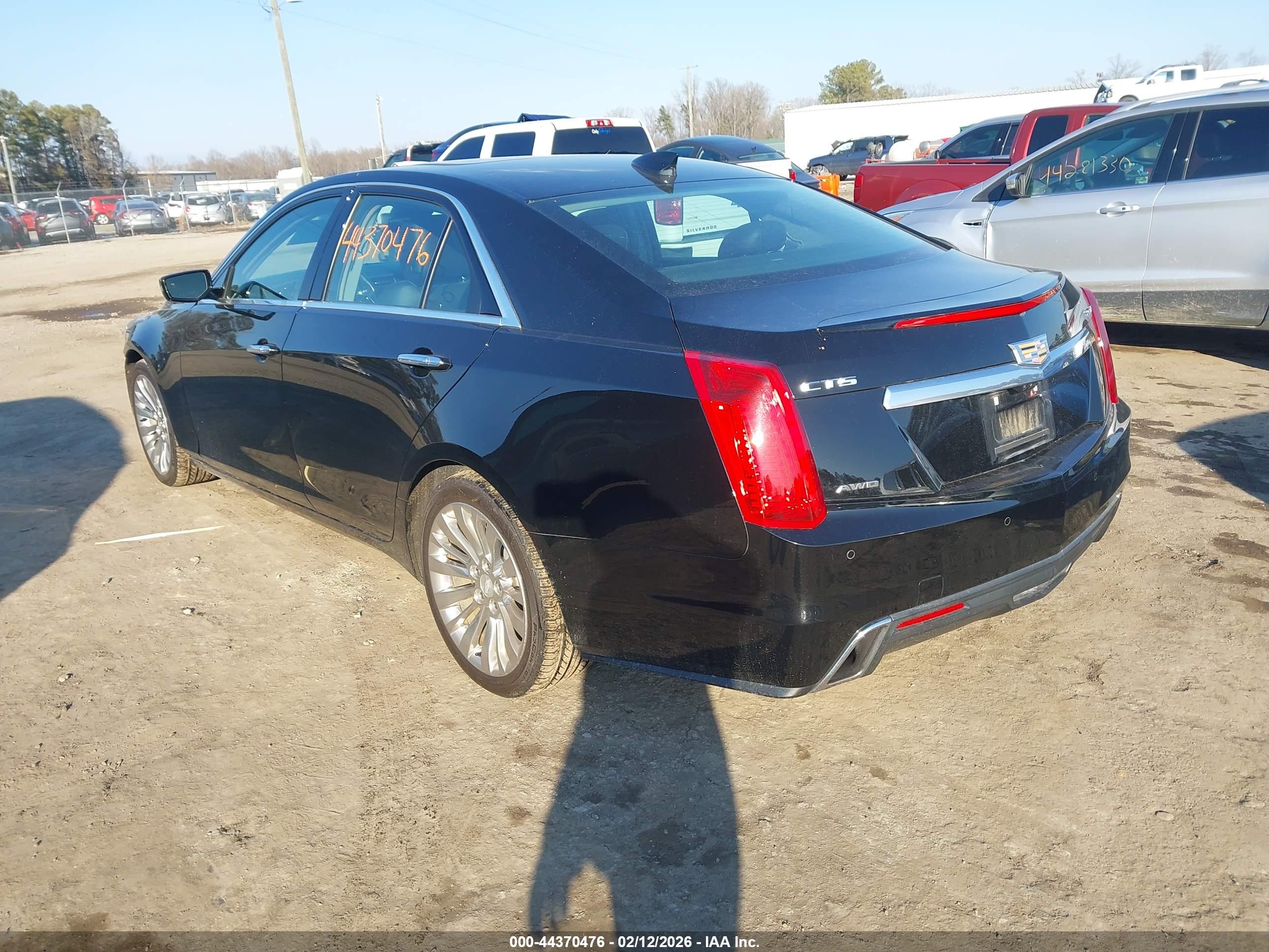 CADILLAC CTS image 3