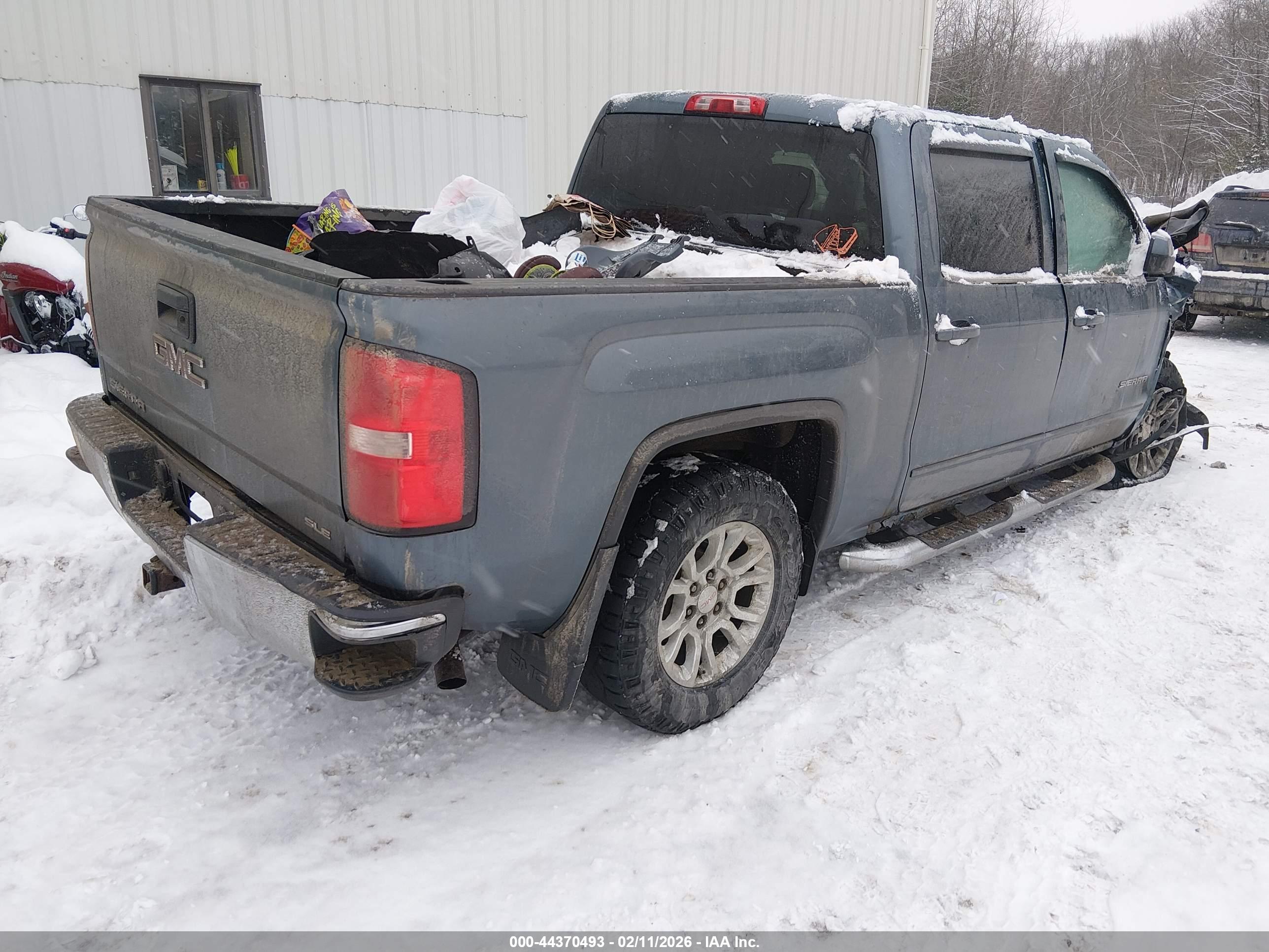 GMC SIERRA image 4