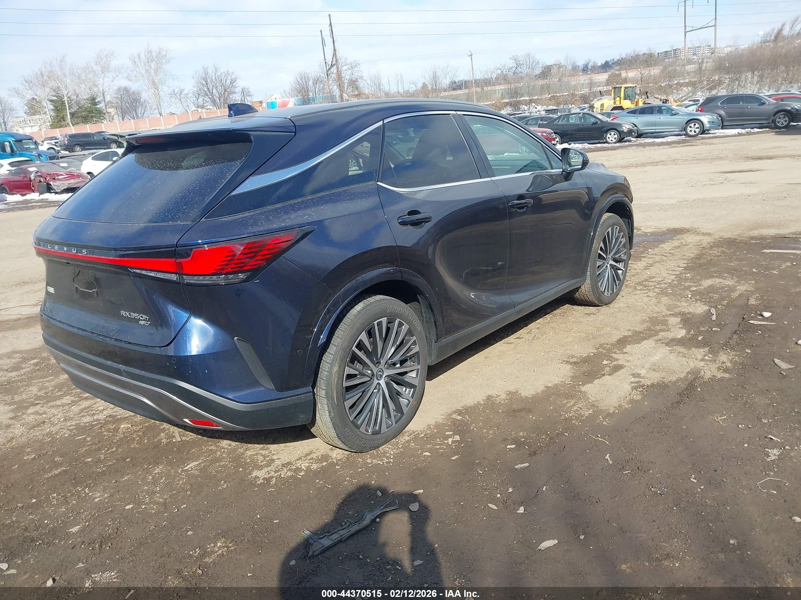 LEXUS RX image 4
