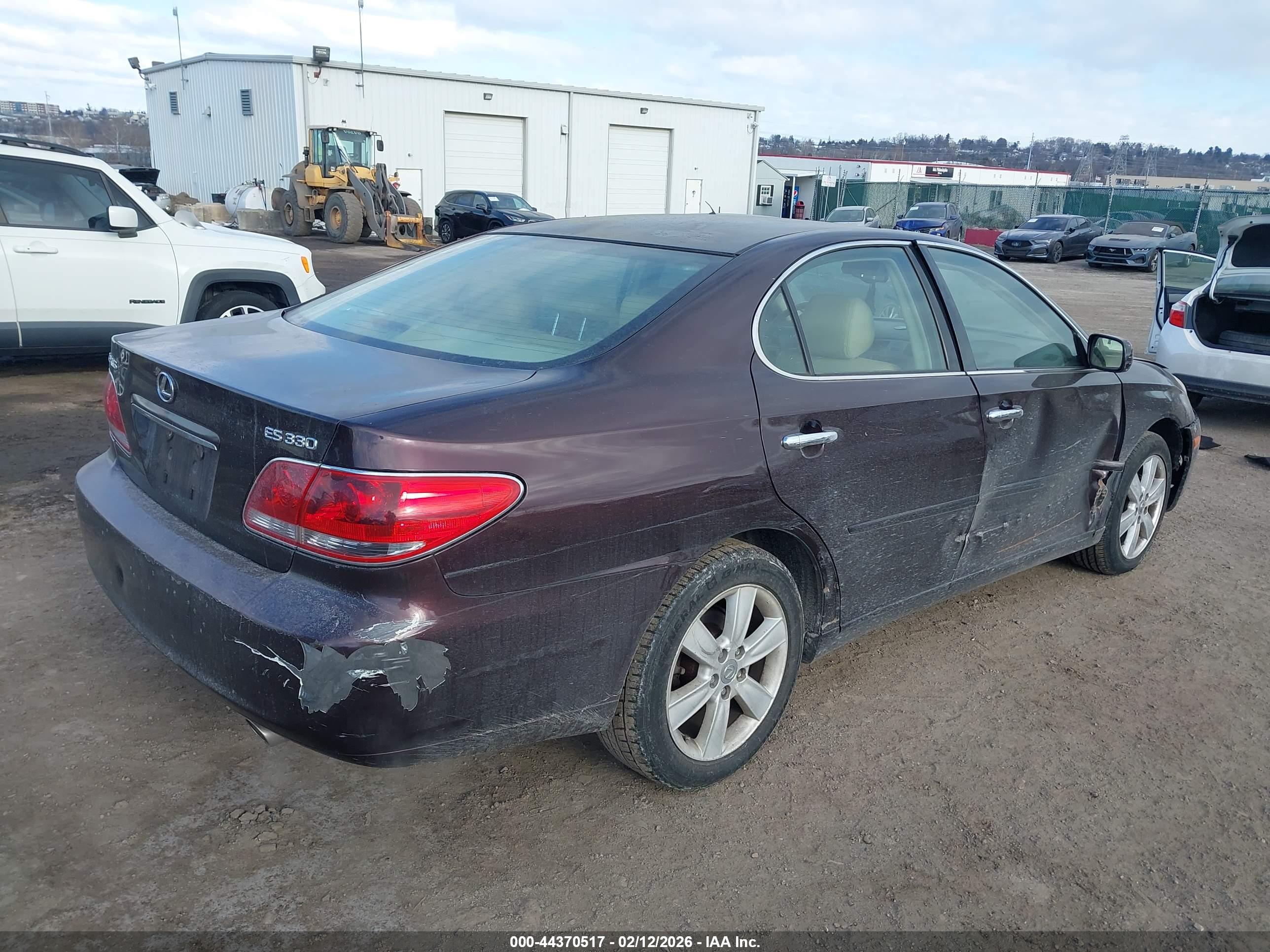 LEXUS ES image 4
