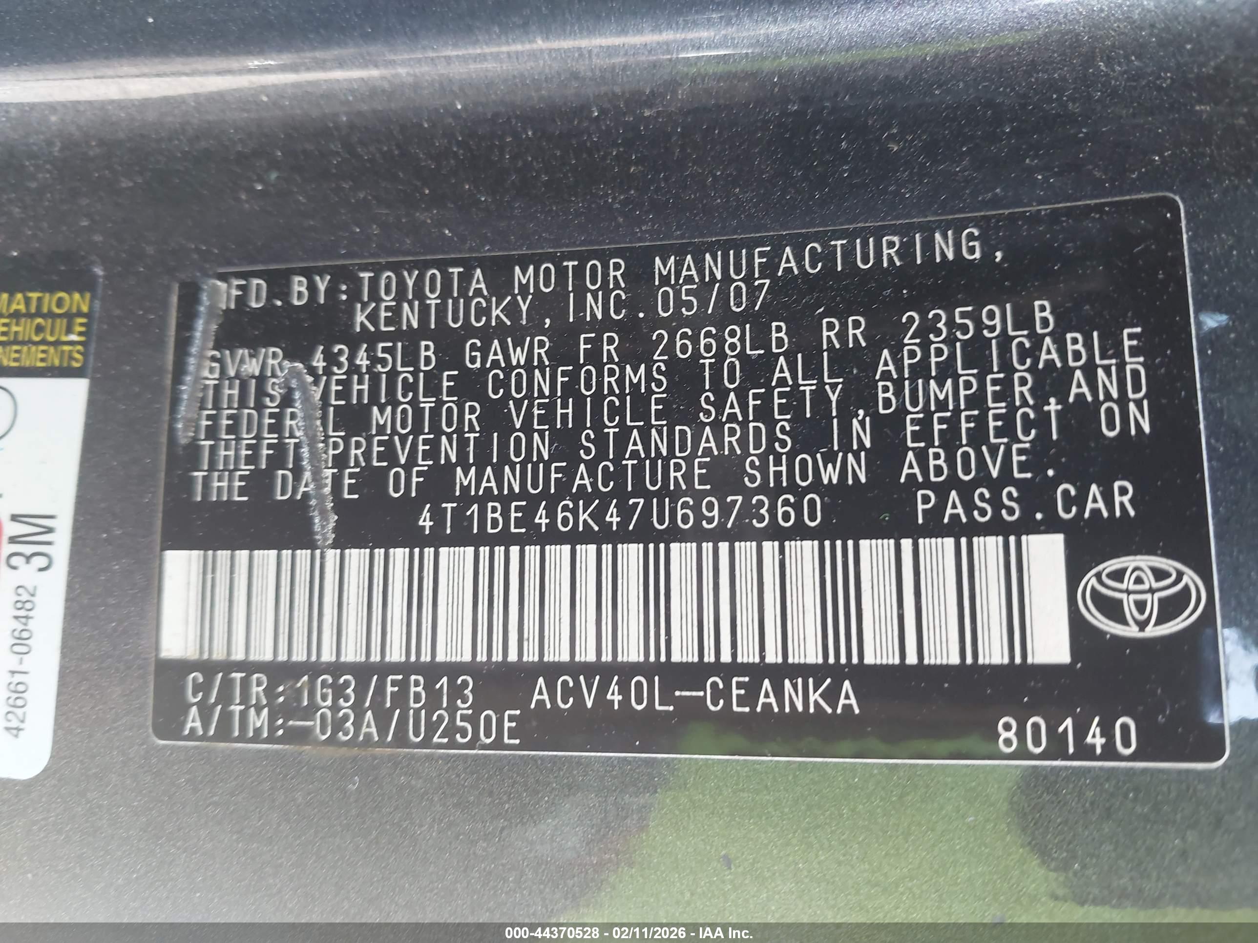 TOYOTA CAMRY image 9