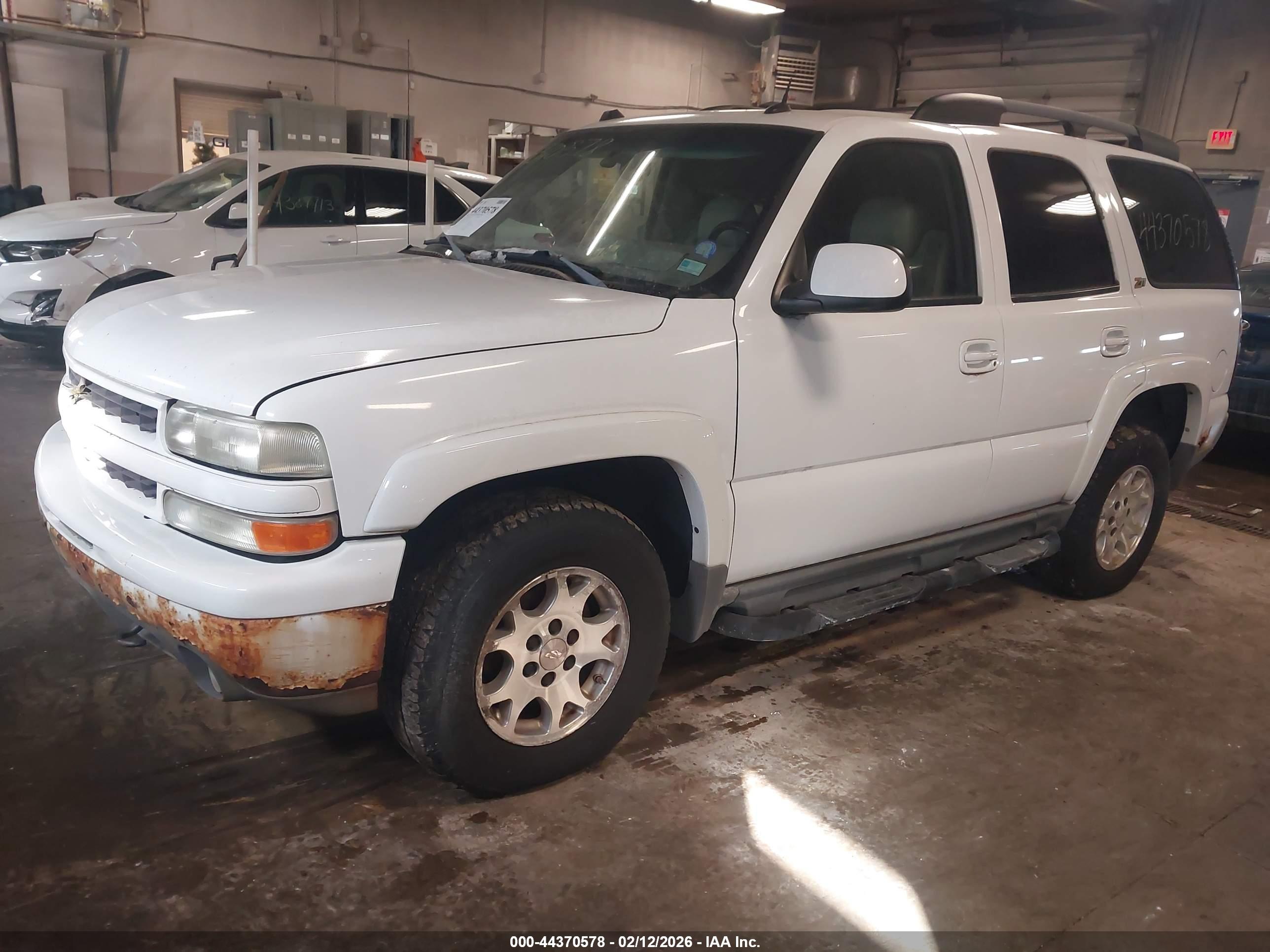 CHEVROLET TAHOE image 2