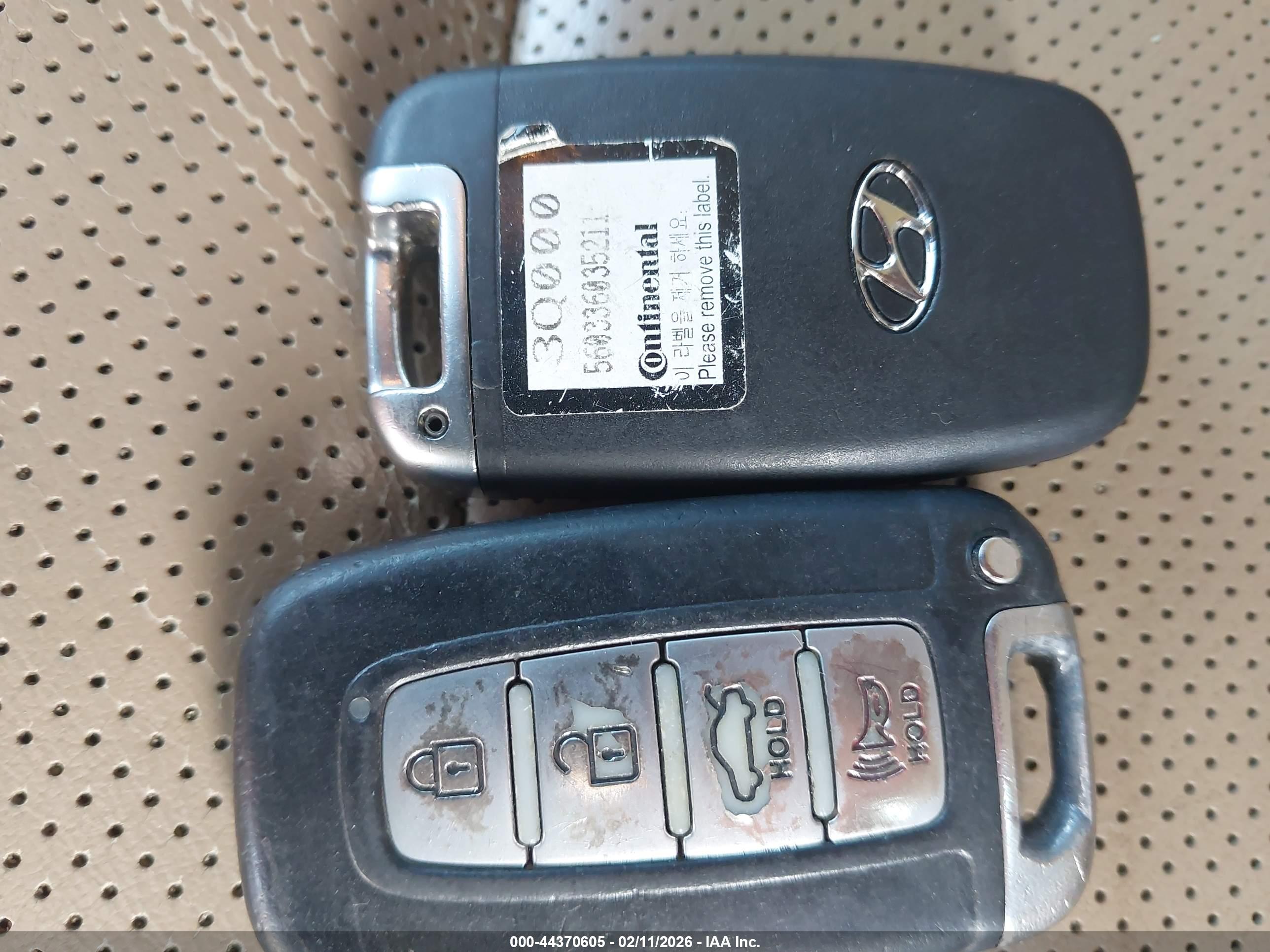 HYUNDAI SONATA image 11