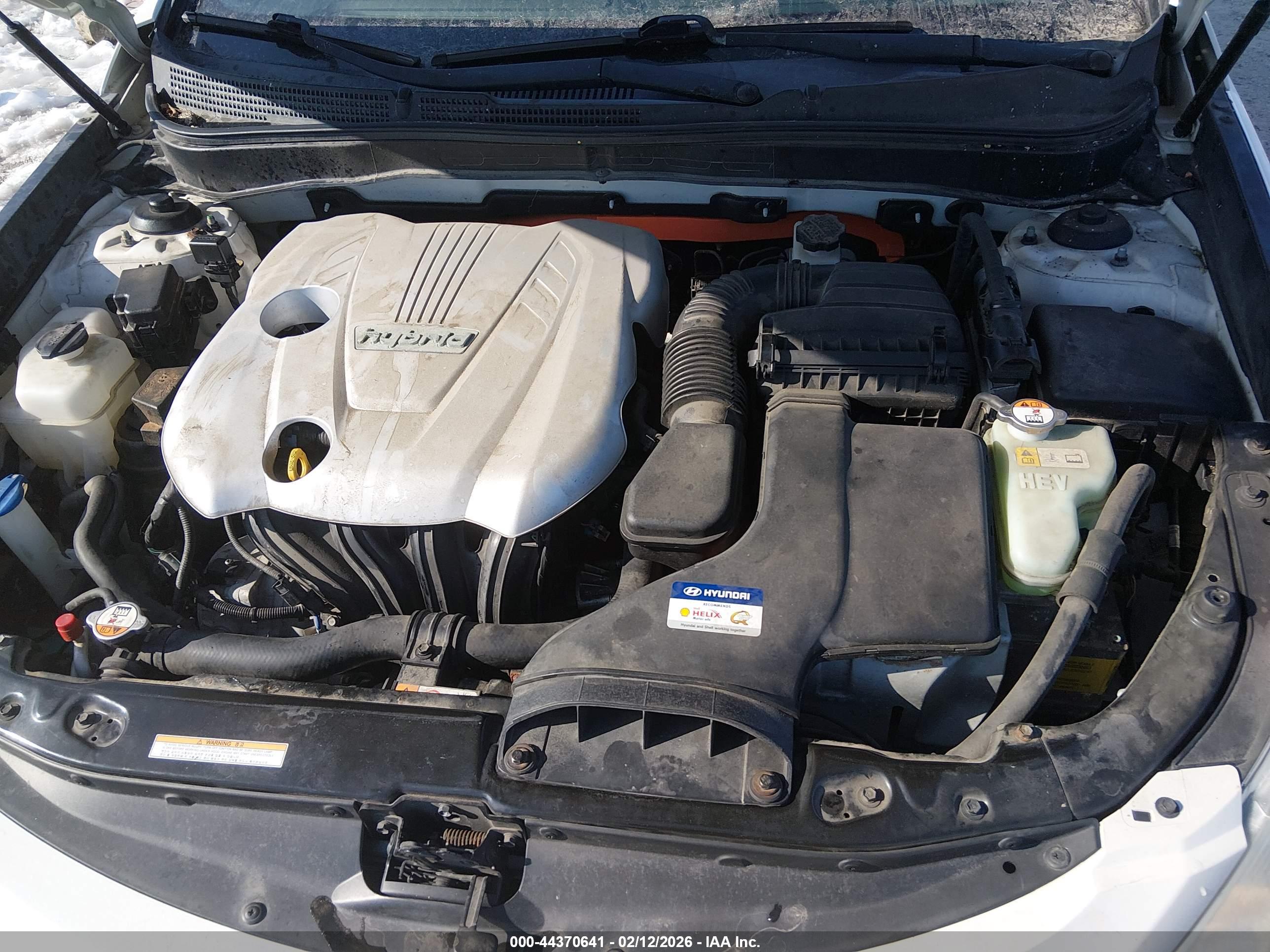 HYUNDAI SONATA image 10