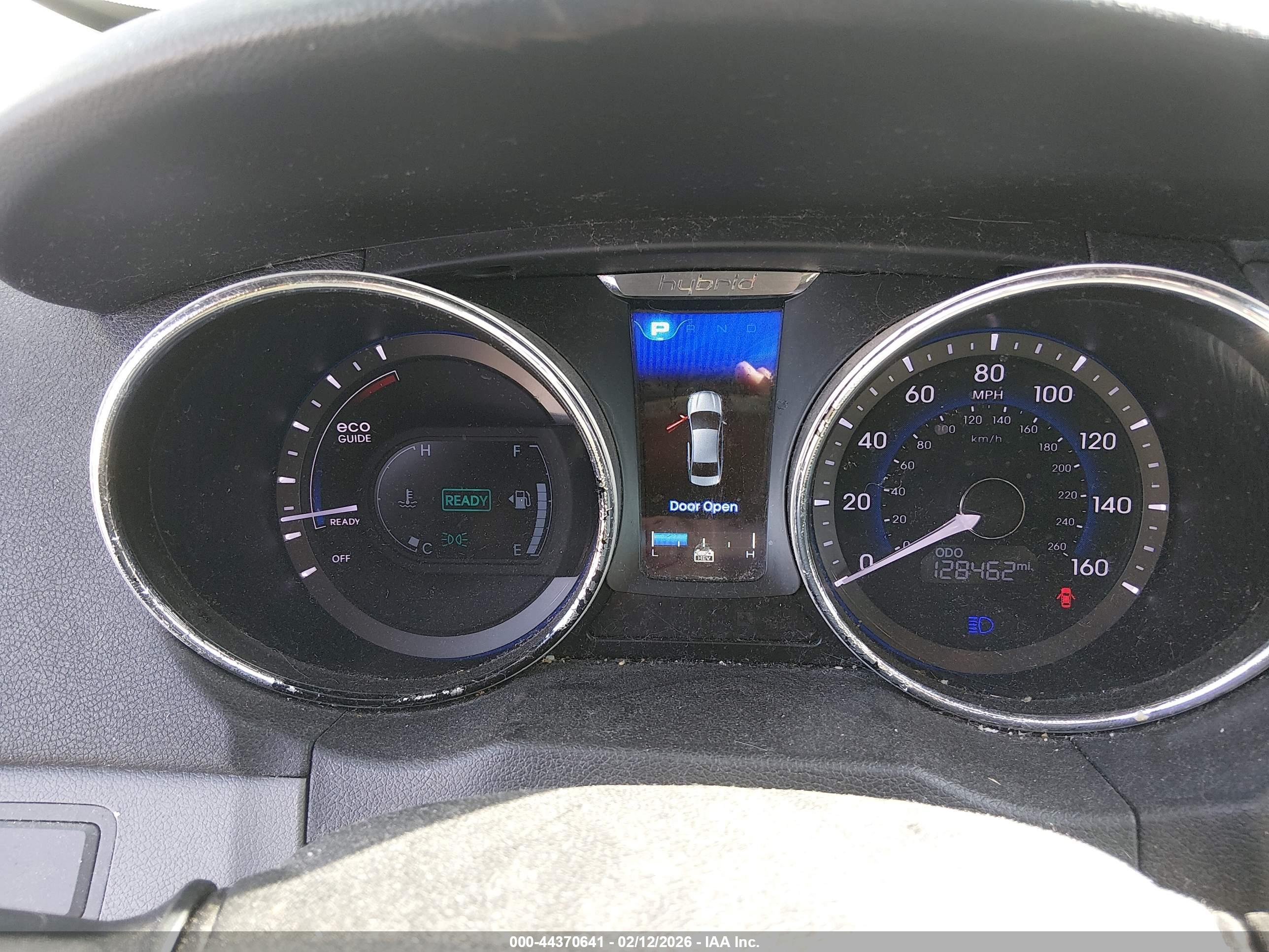 HYUNDAI SONATA image 7