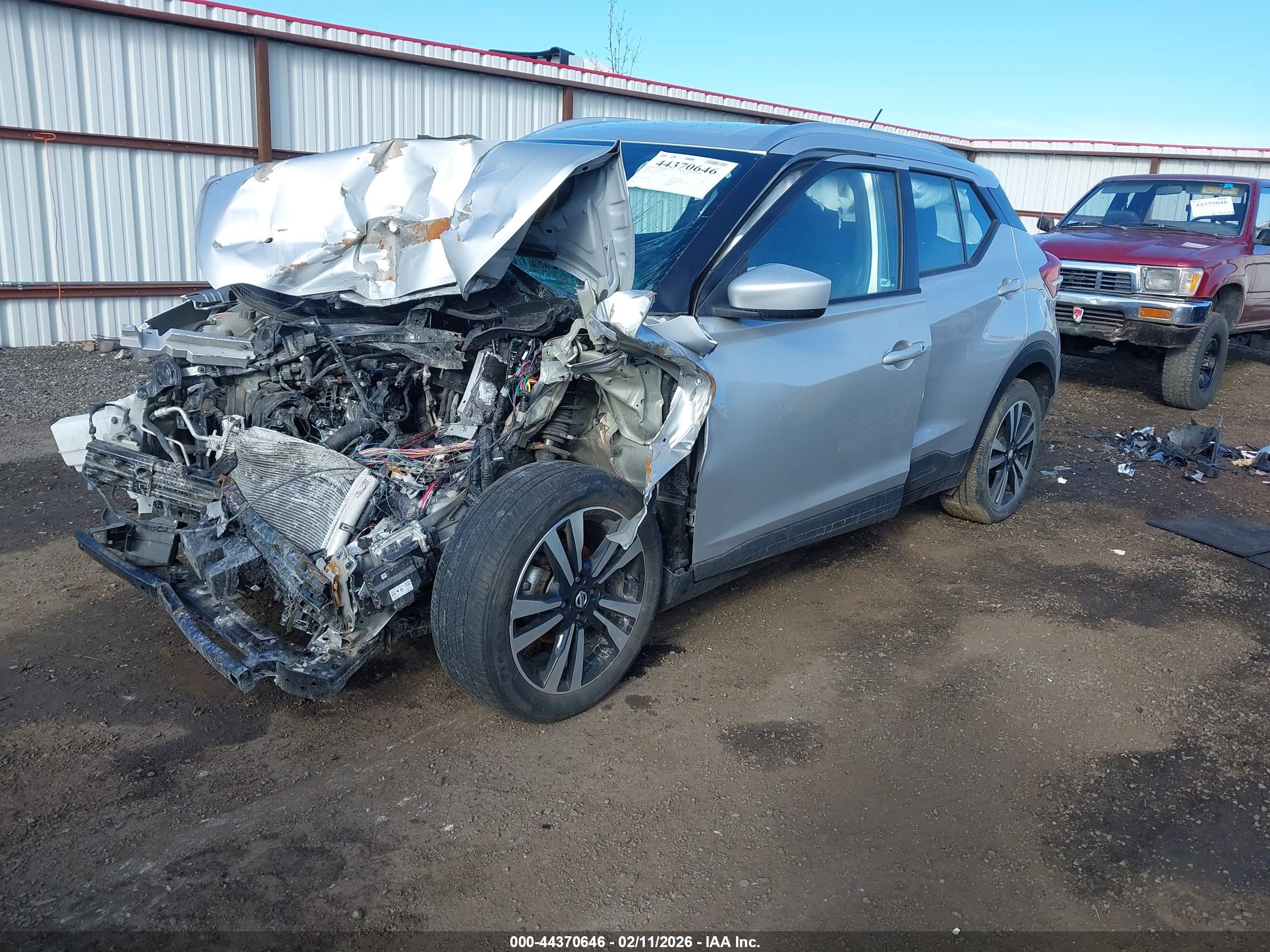 NISSAN KICKS image 2