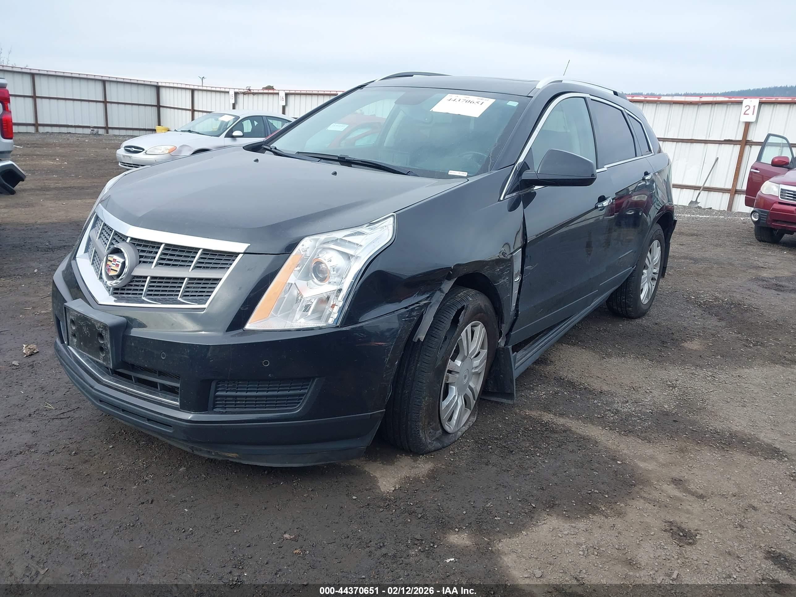 CADILLAC SRX image 2