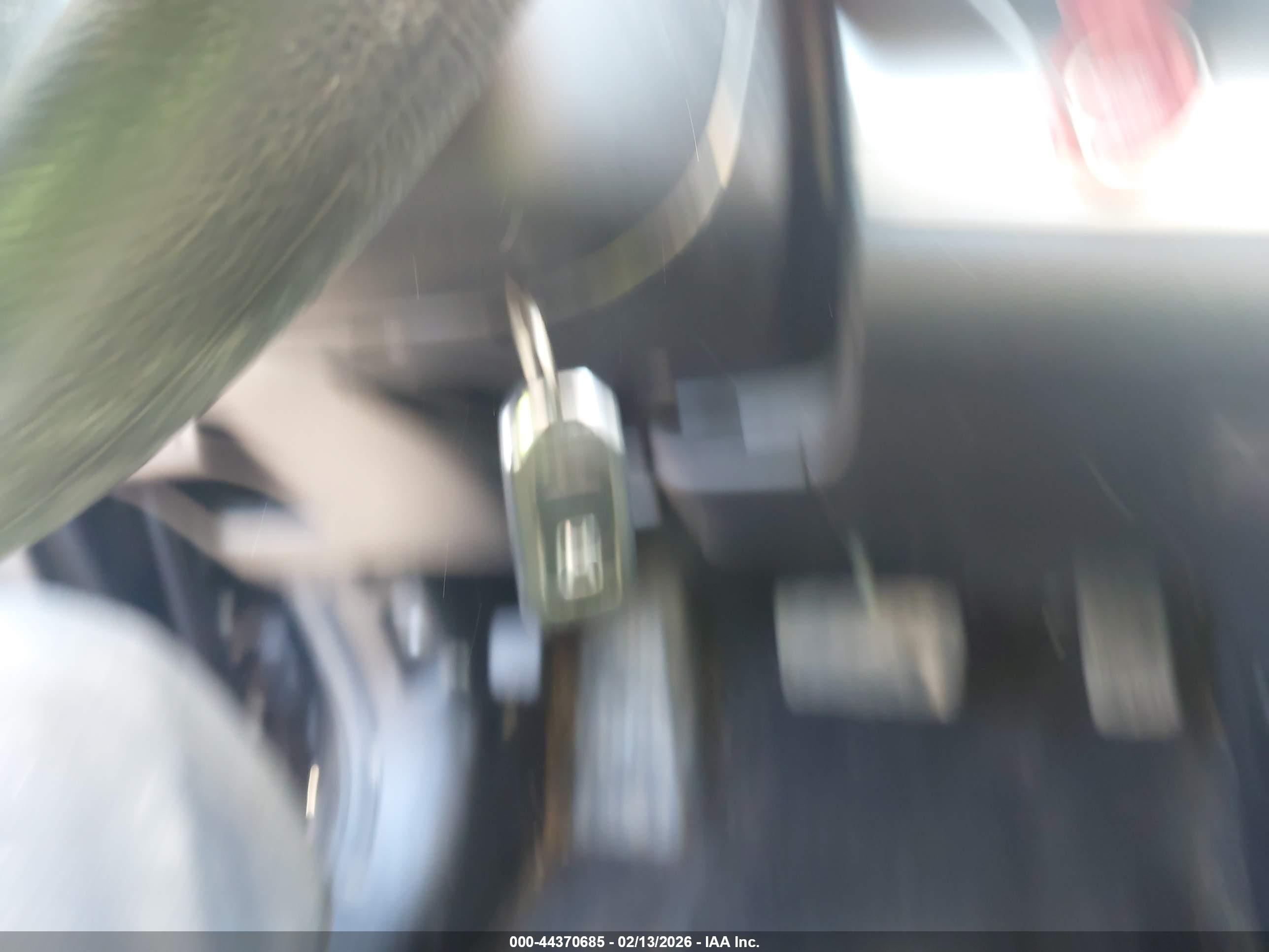 HONDA CR-V image 11