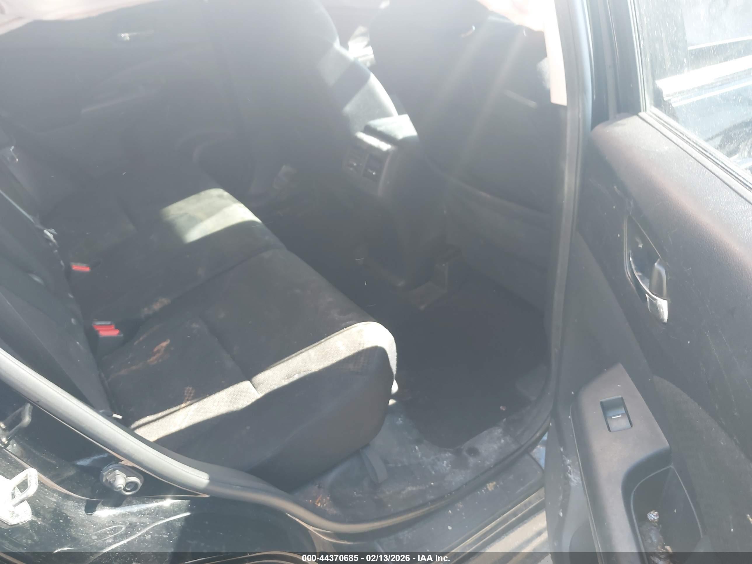 HONDA CR-V image 8