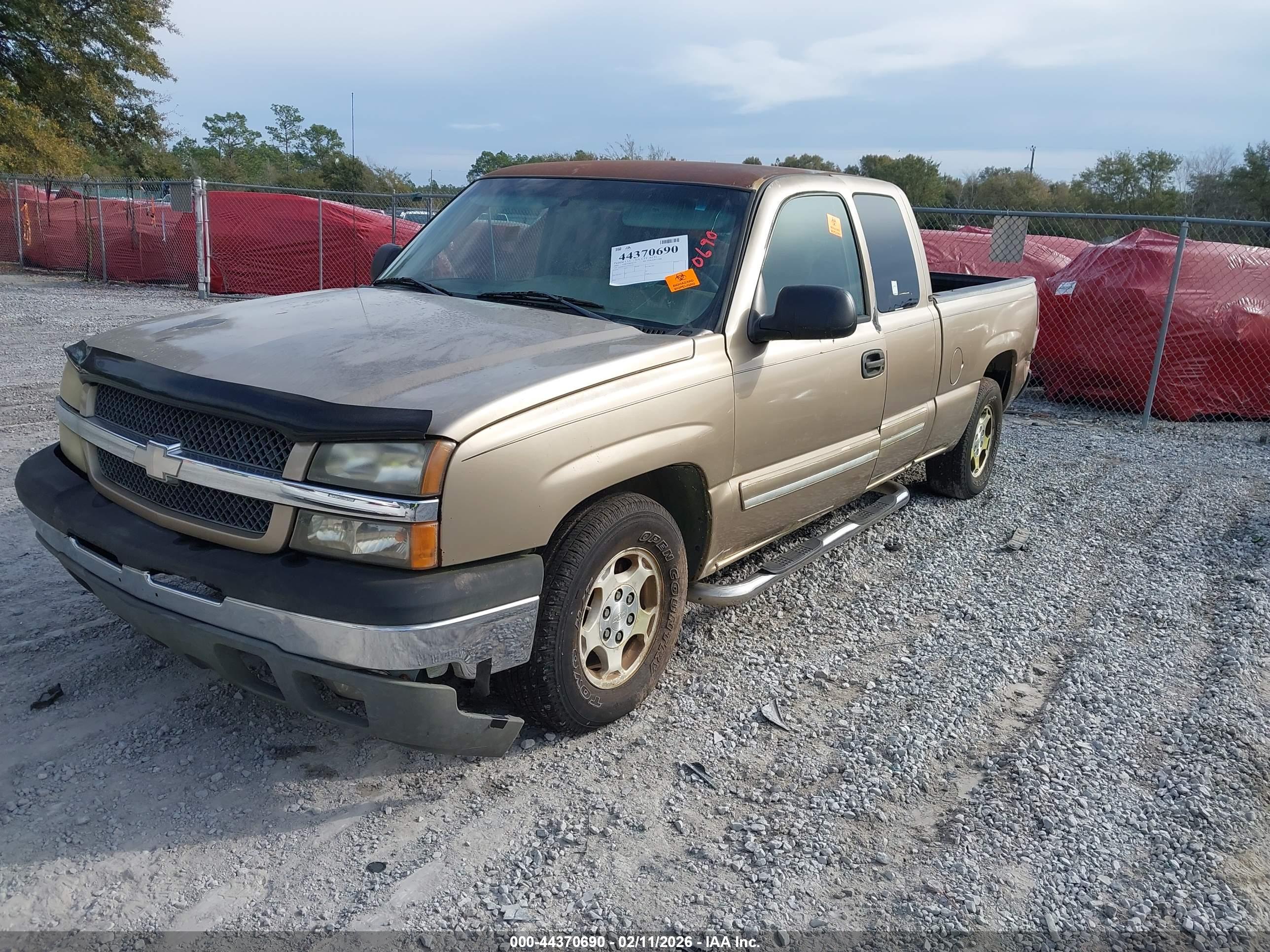 CHEVROLET SILVERADO image 2