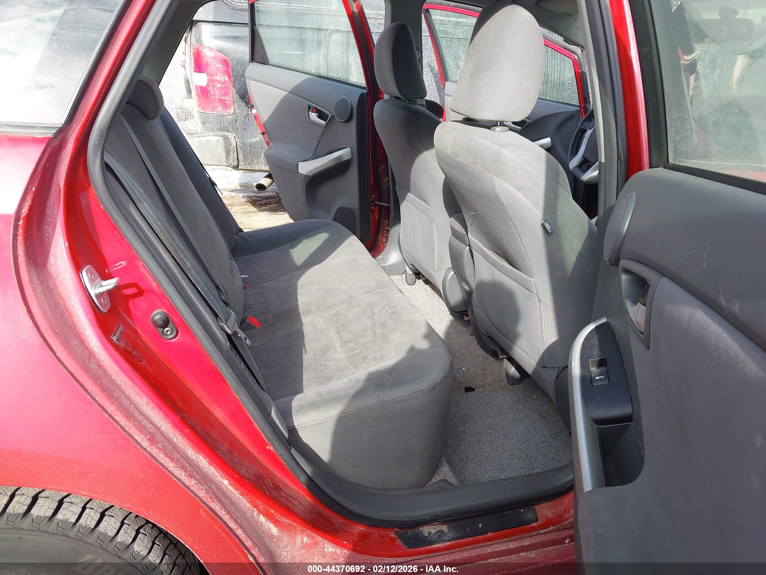 TOYOTA PRIUS image 8