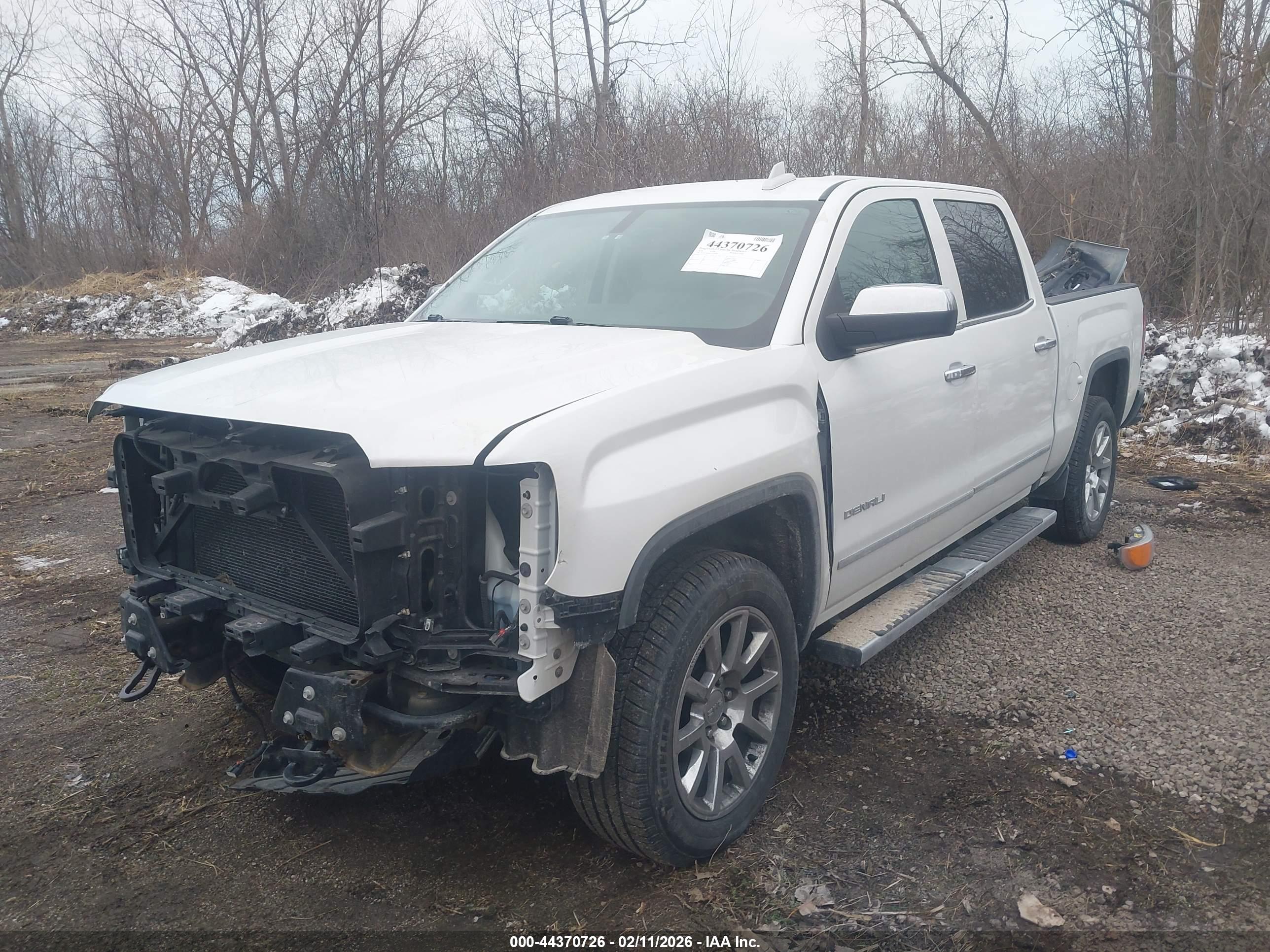 GMC SIERRA image 2