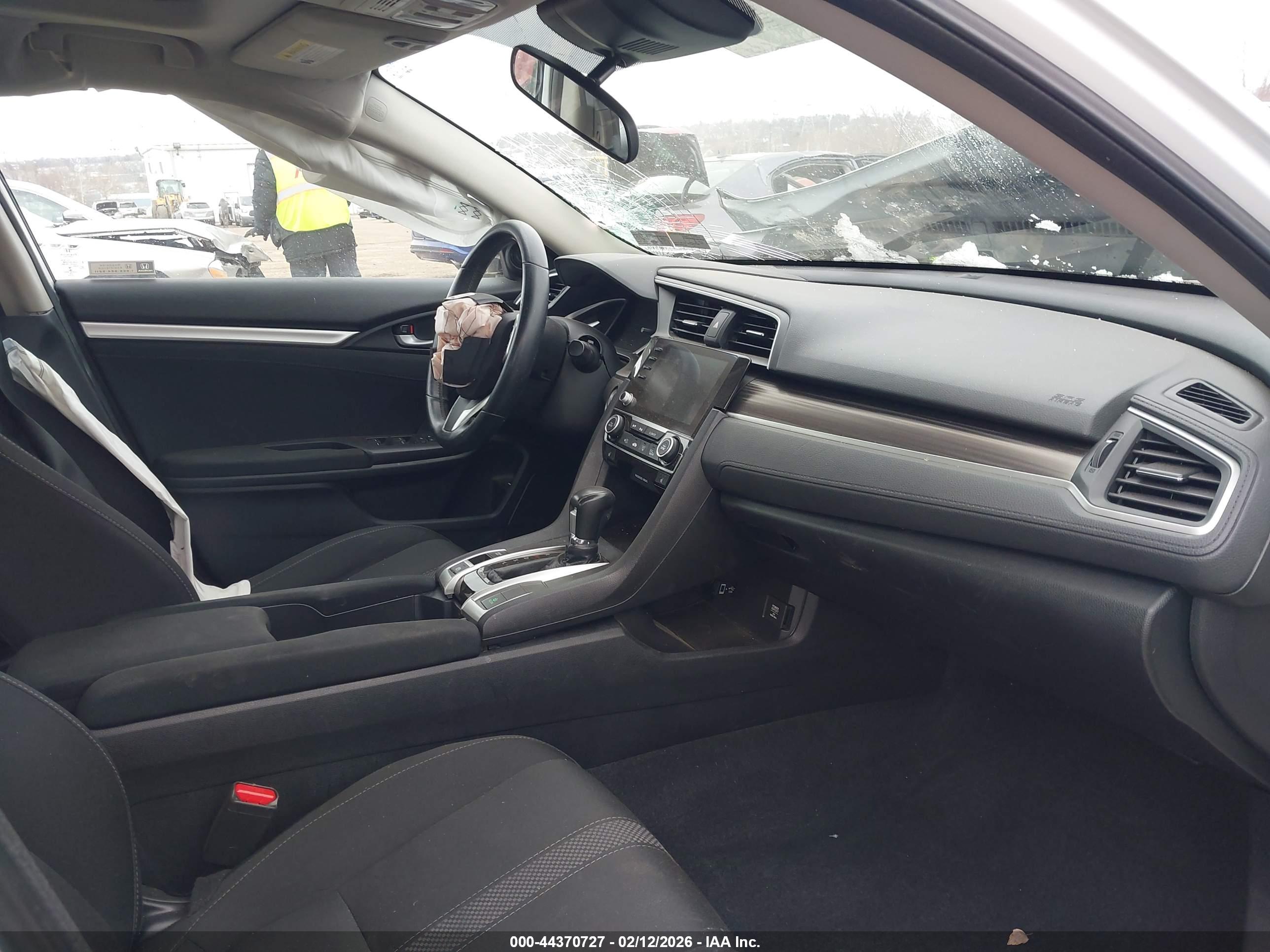 HONDA CIVIC image 5