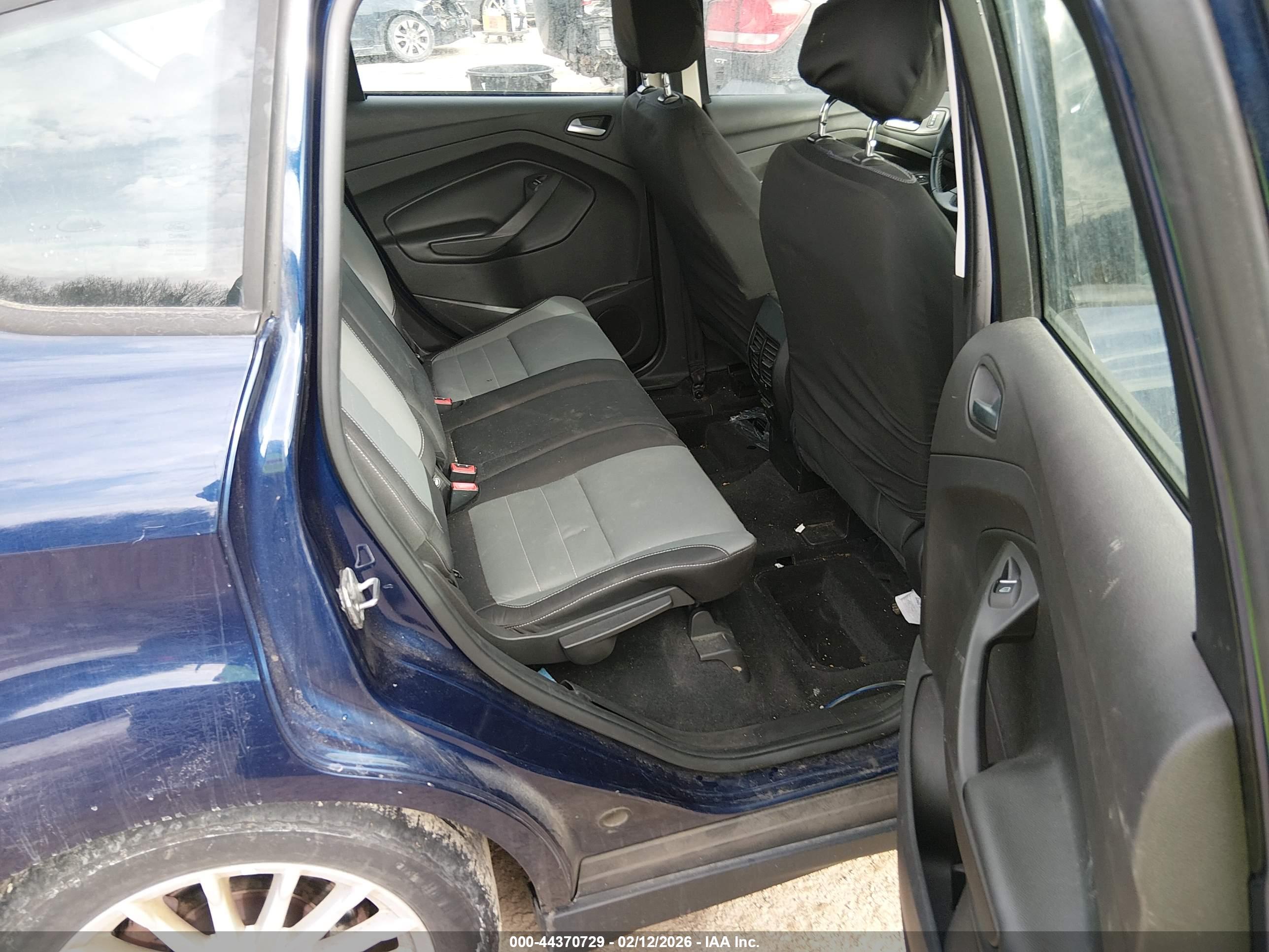 FORD C-MAX image 8