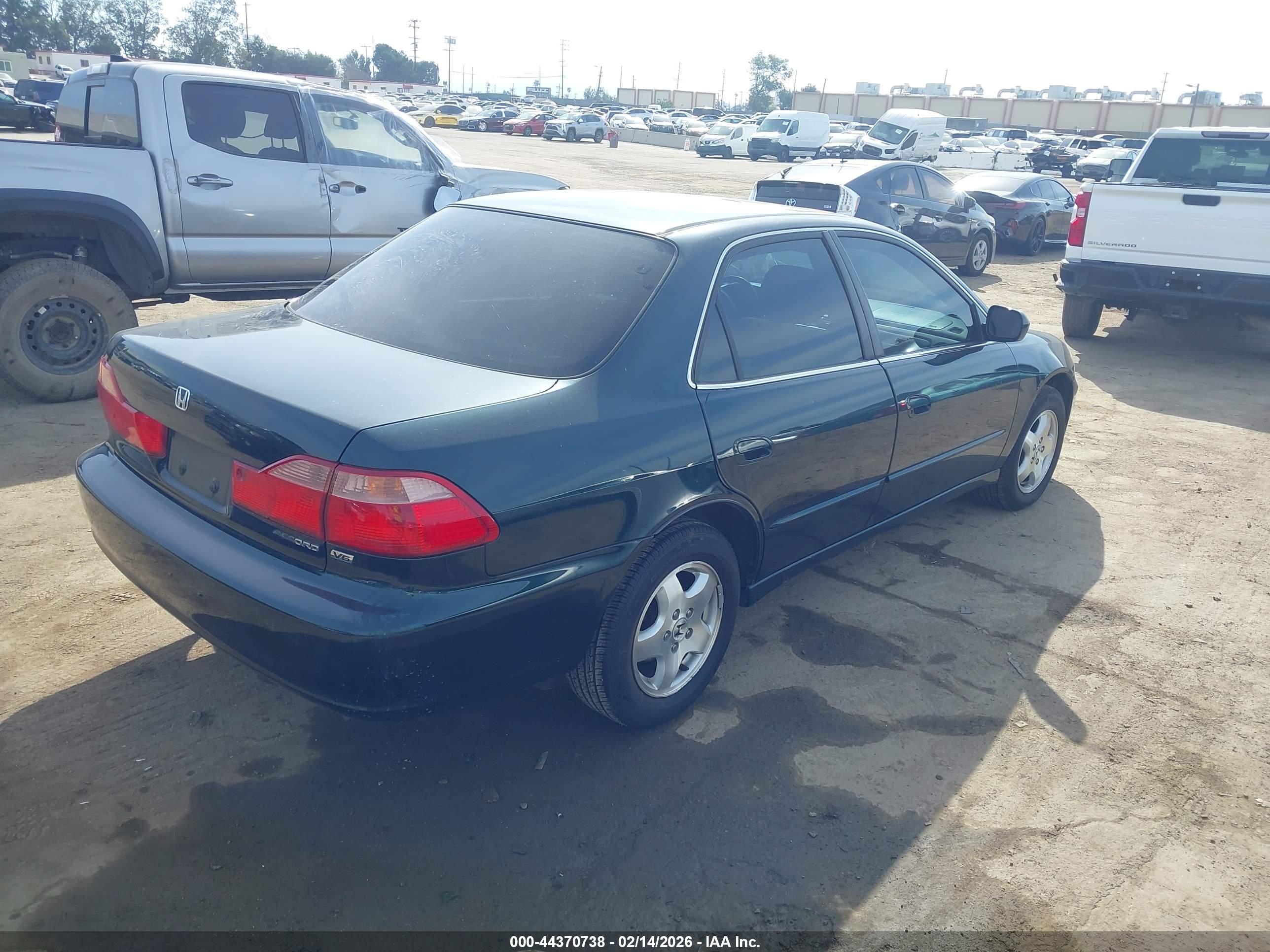 HONDA ACCORD image 4